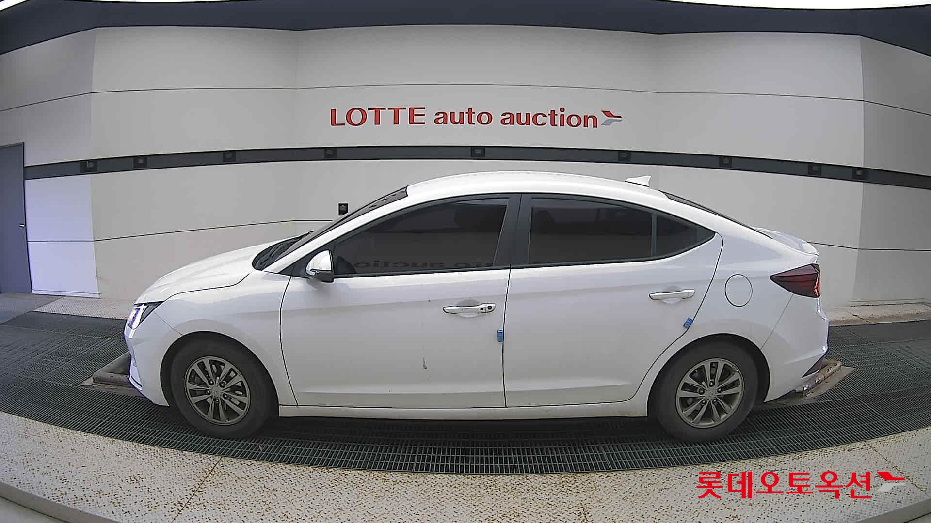 Hyundai Avante id 3436619 из Кореи 7