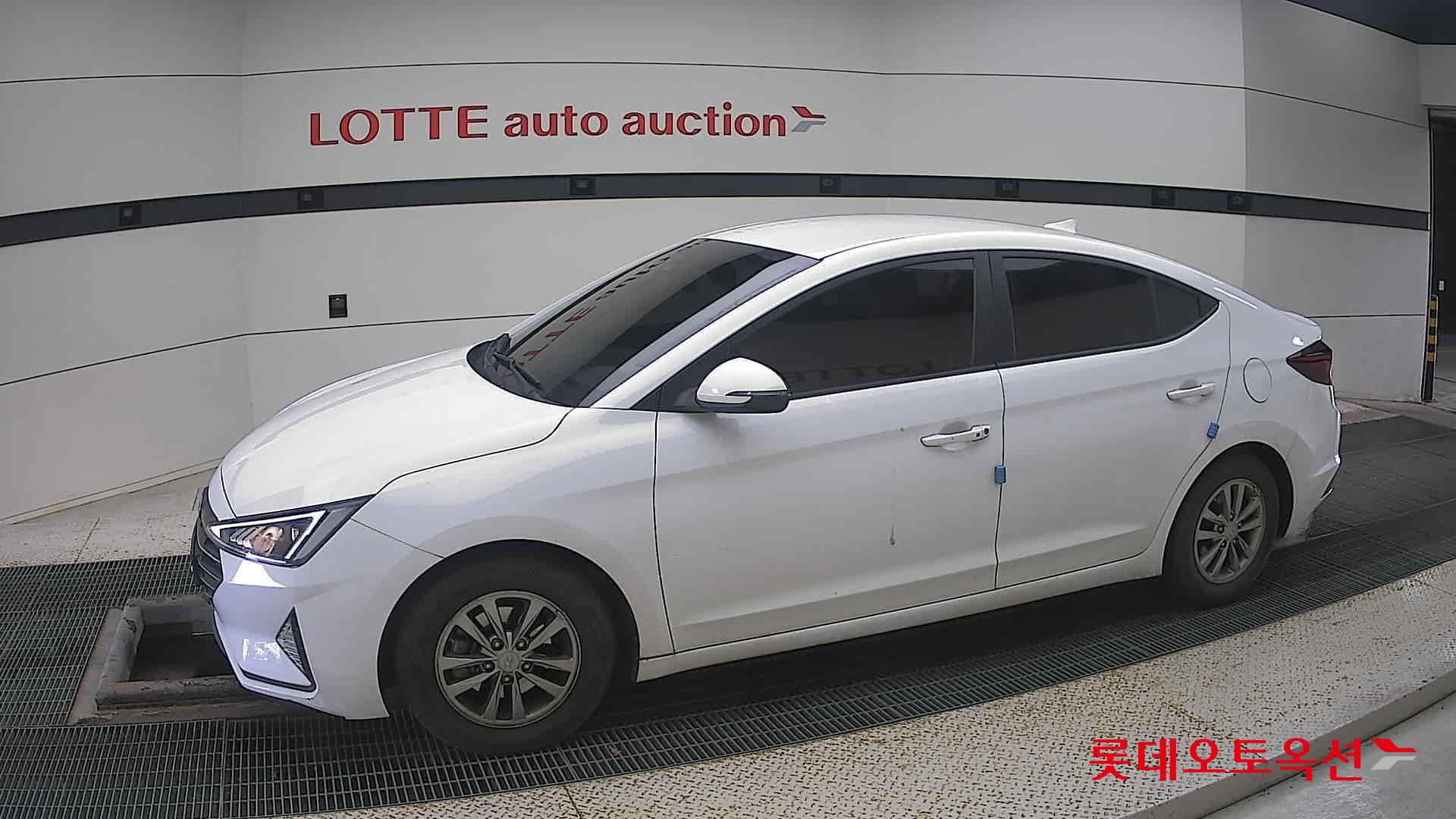 Hyundai Avante id 3436619 из Кореи 12