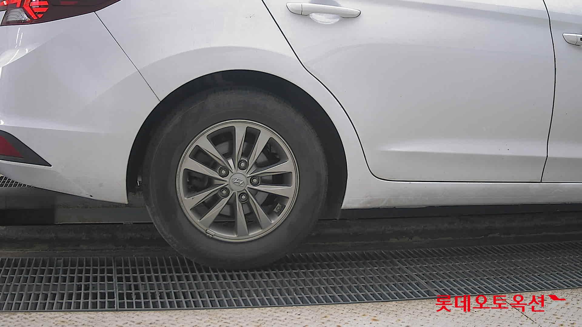 Hyundai Avante id 3436619 из Кореи 24