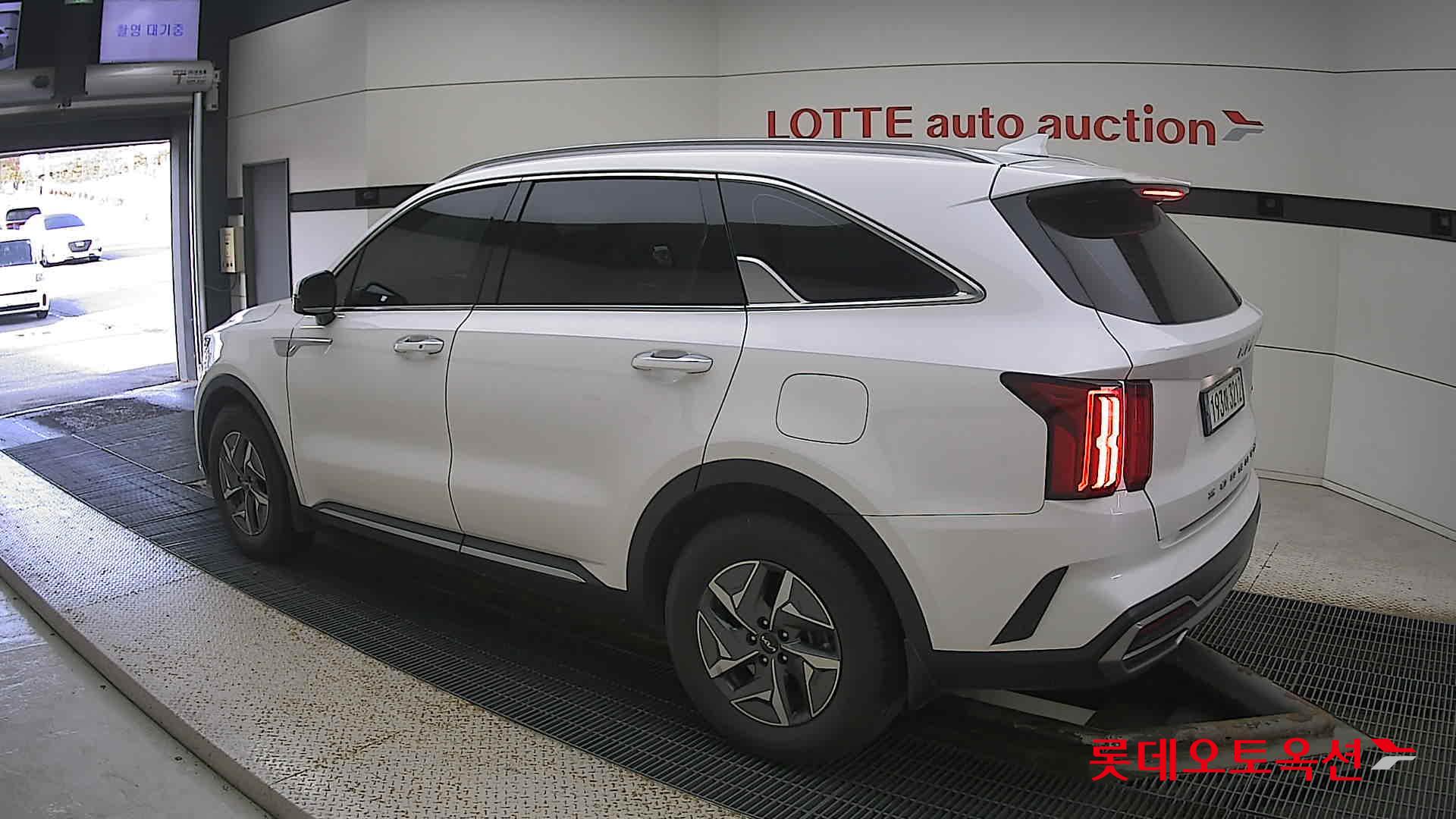 Kia Sorento Hybrid id 3436636 из Кореи 10