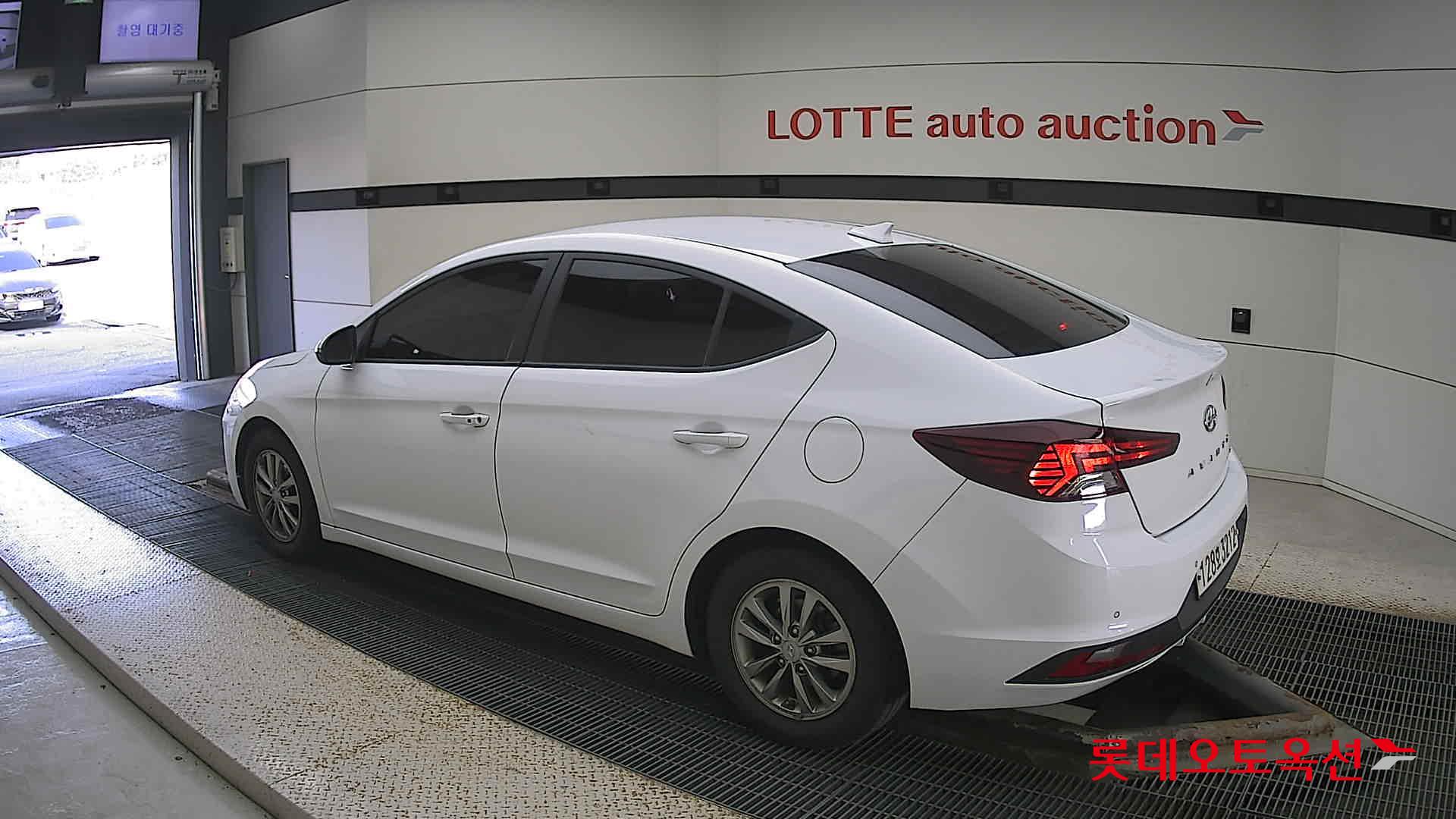 Hyundai Avante id 3436583 из Кореи 10