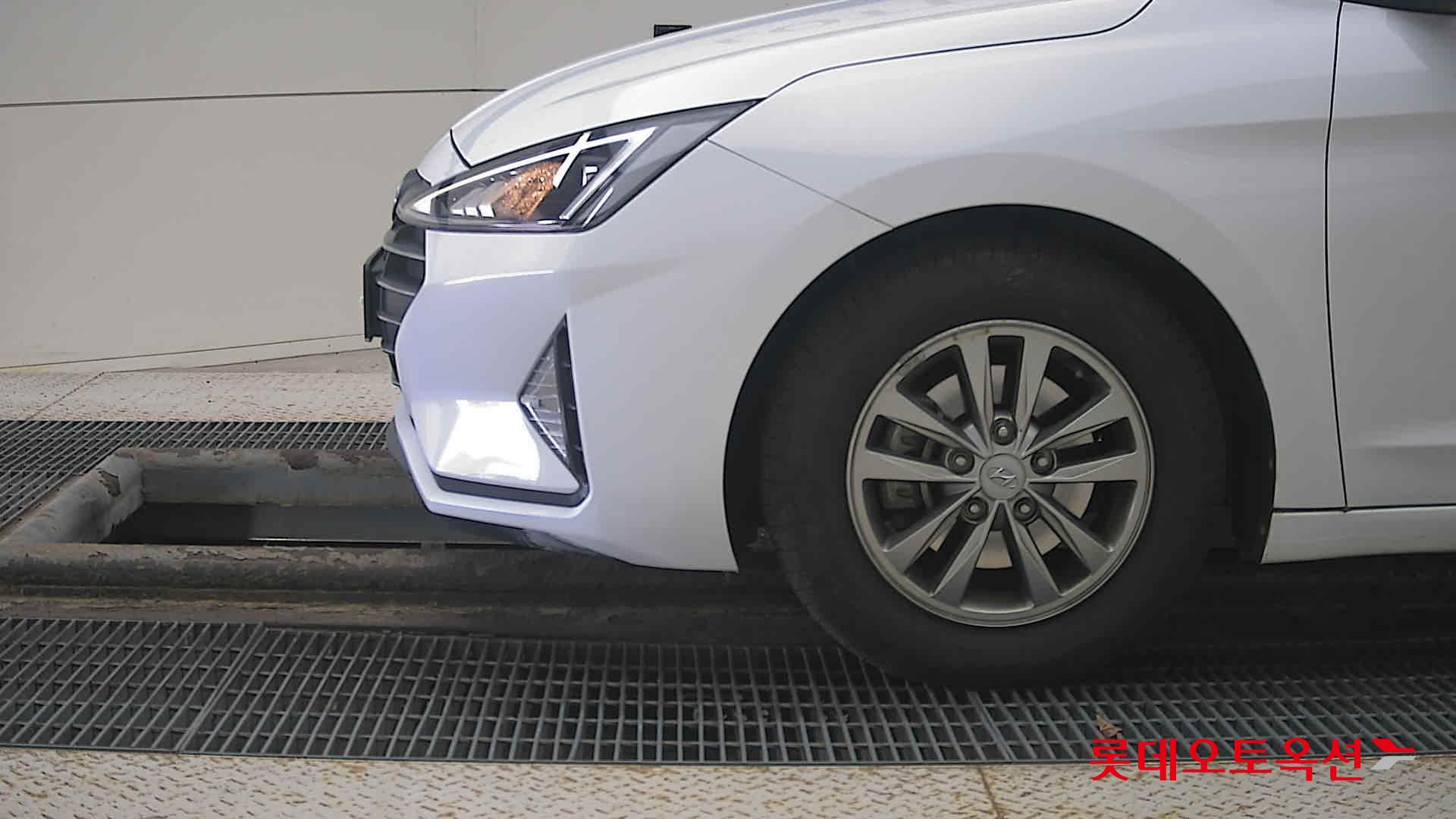 Hyundai Avante id 3436583 из Кореи 21