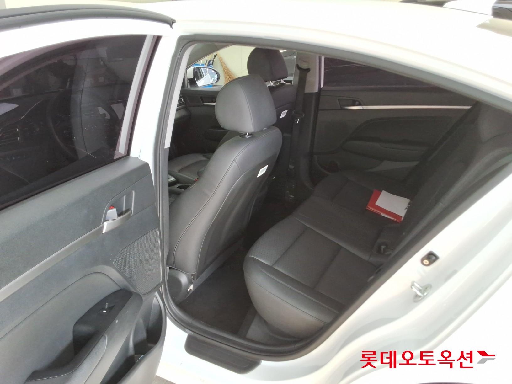 Hyundai Avante id 3436583 из Кореи 35