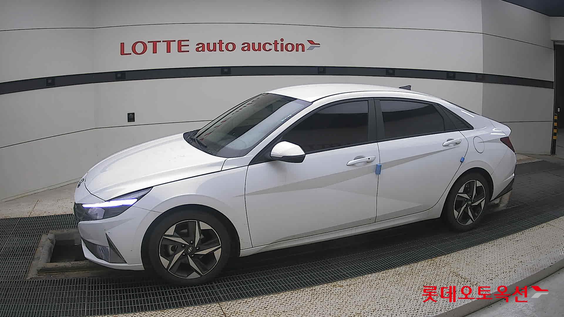 Hyundai Avante id 3471661 из Кореи 12