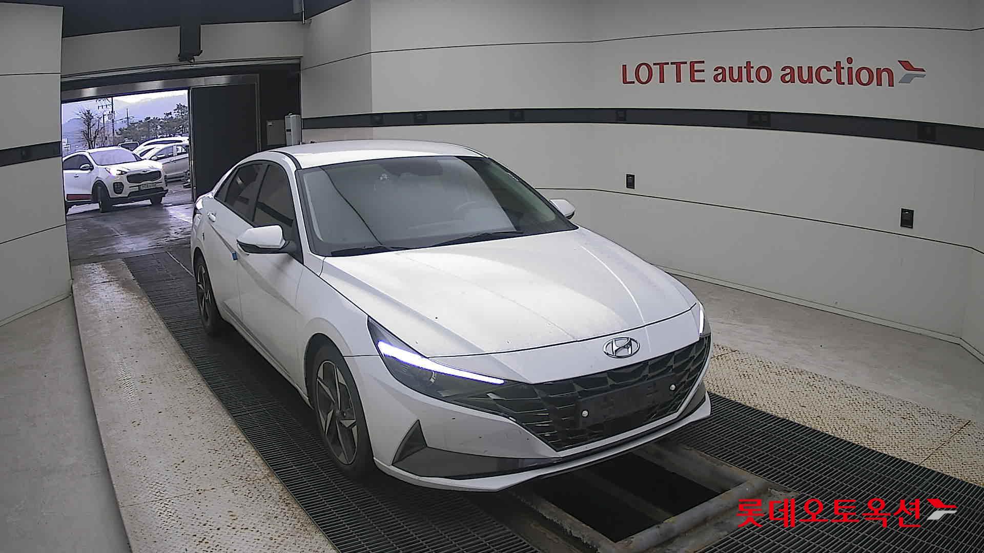 Hyundai Avante id 3471661 из Кореи 15