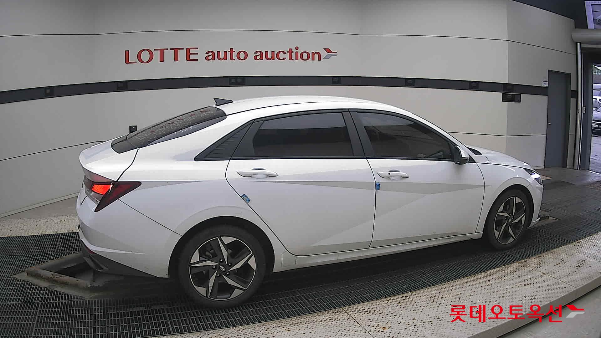 Hyundai Avante id 3471661 из Кореи 18