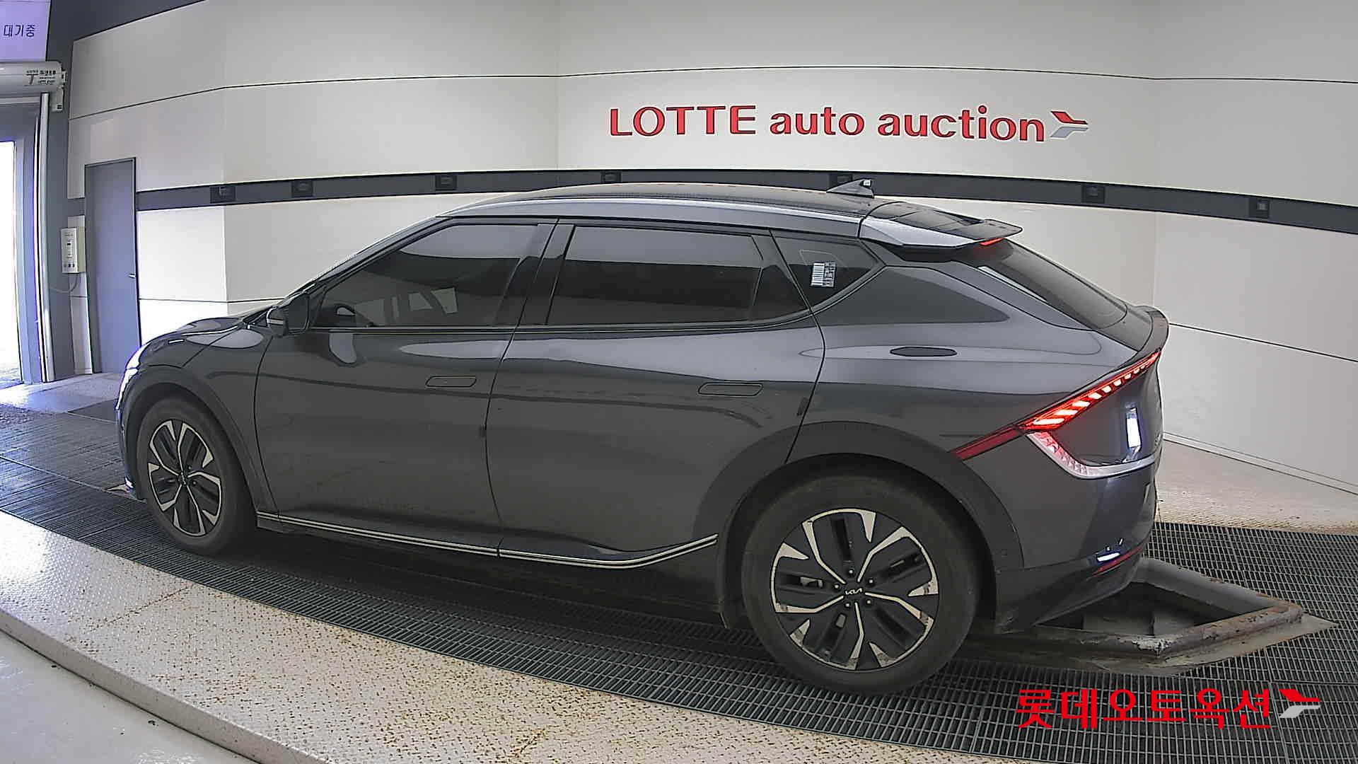 Kia EV6 id 3446755 из Кореи 11