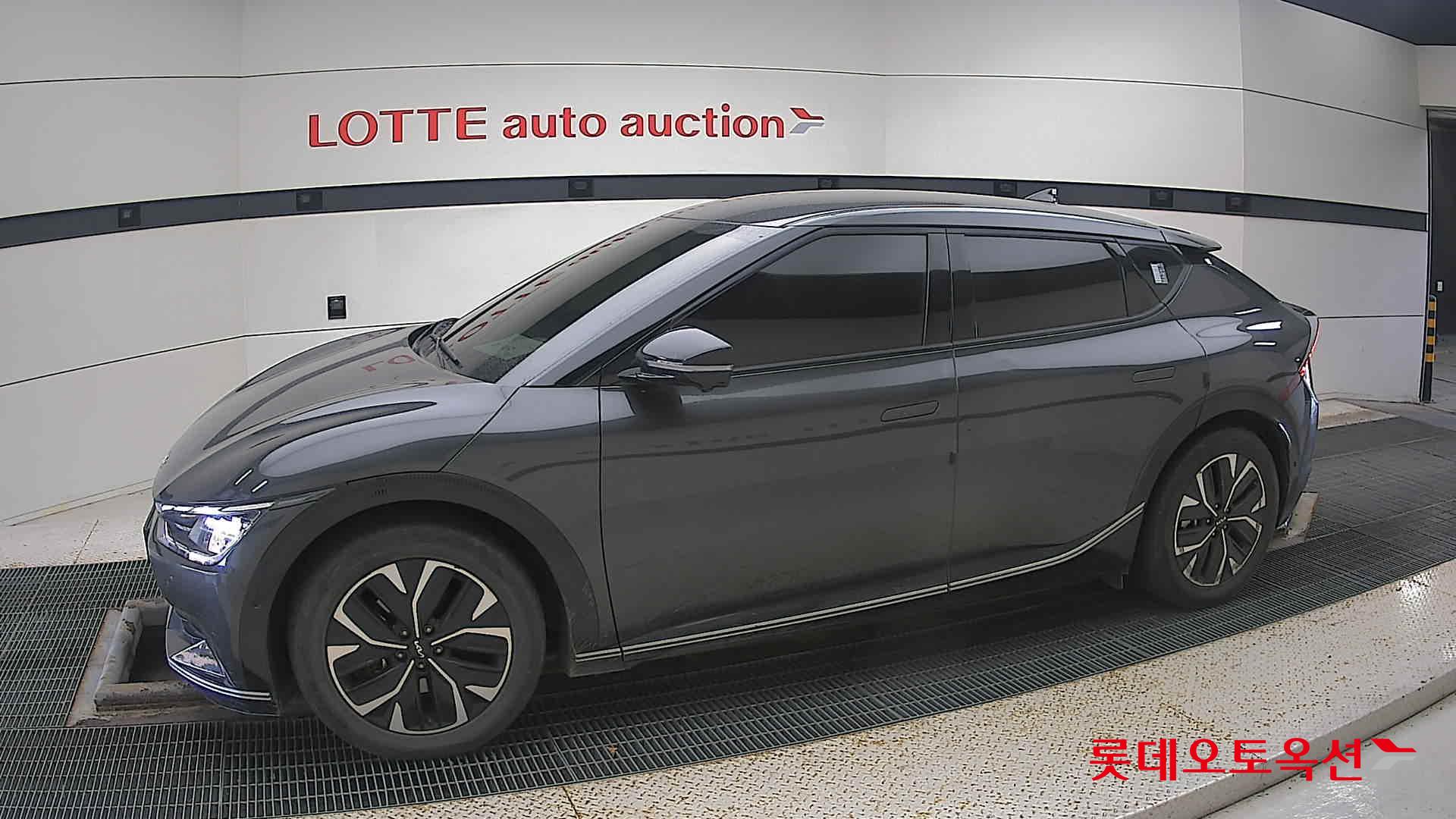 Kia EV6 id 3446755 из Кореи 12