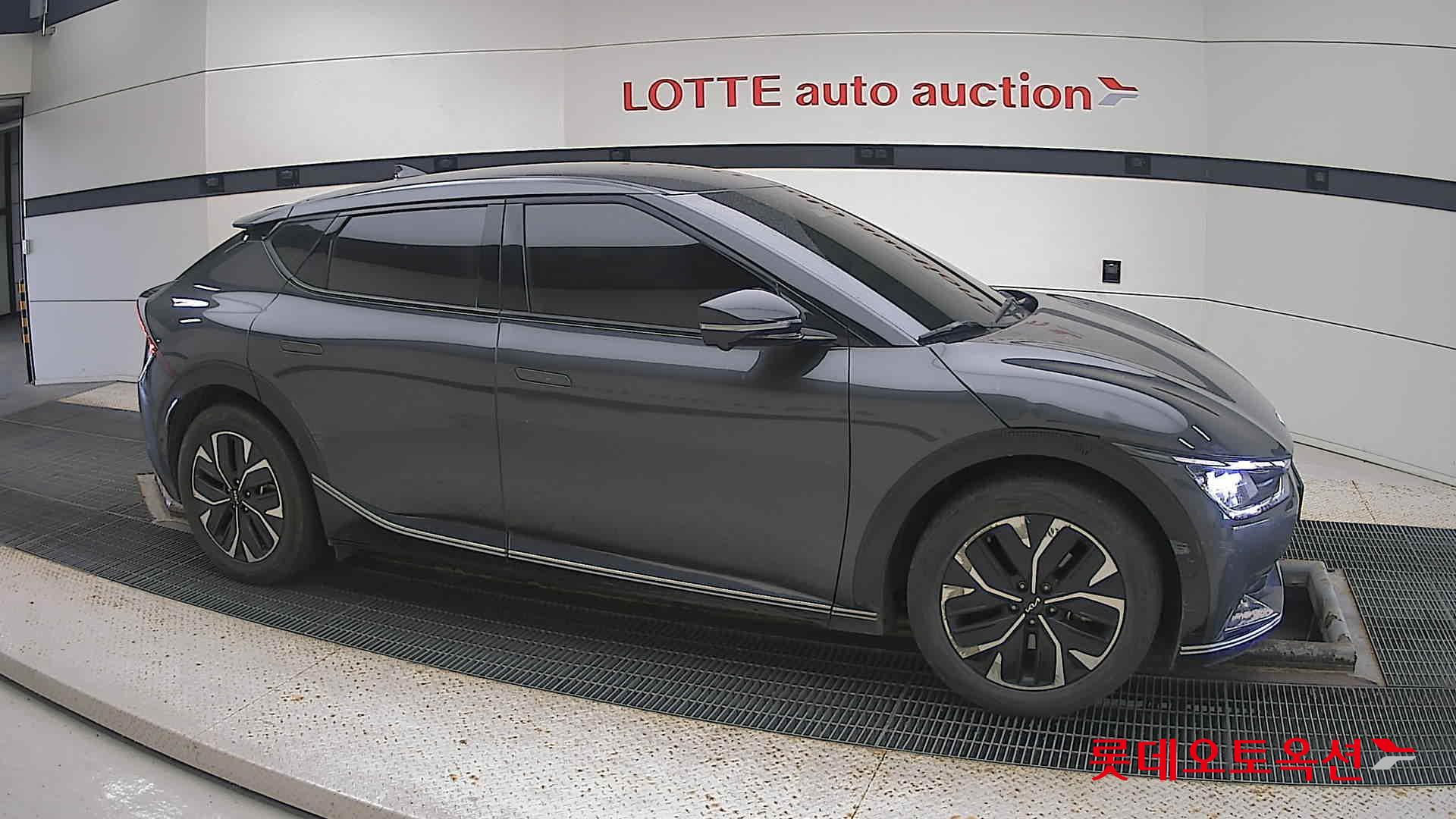 Kia EV6 id 3446755 из Кореи 17