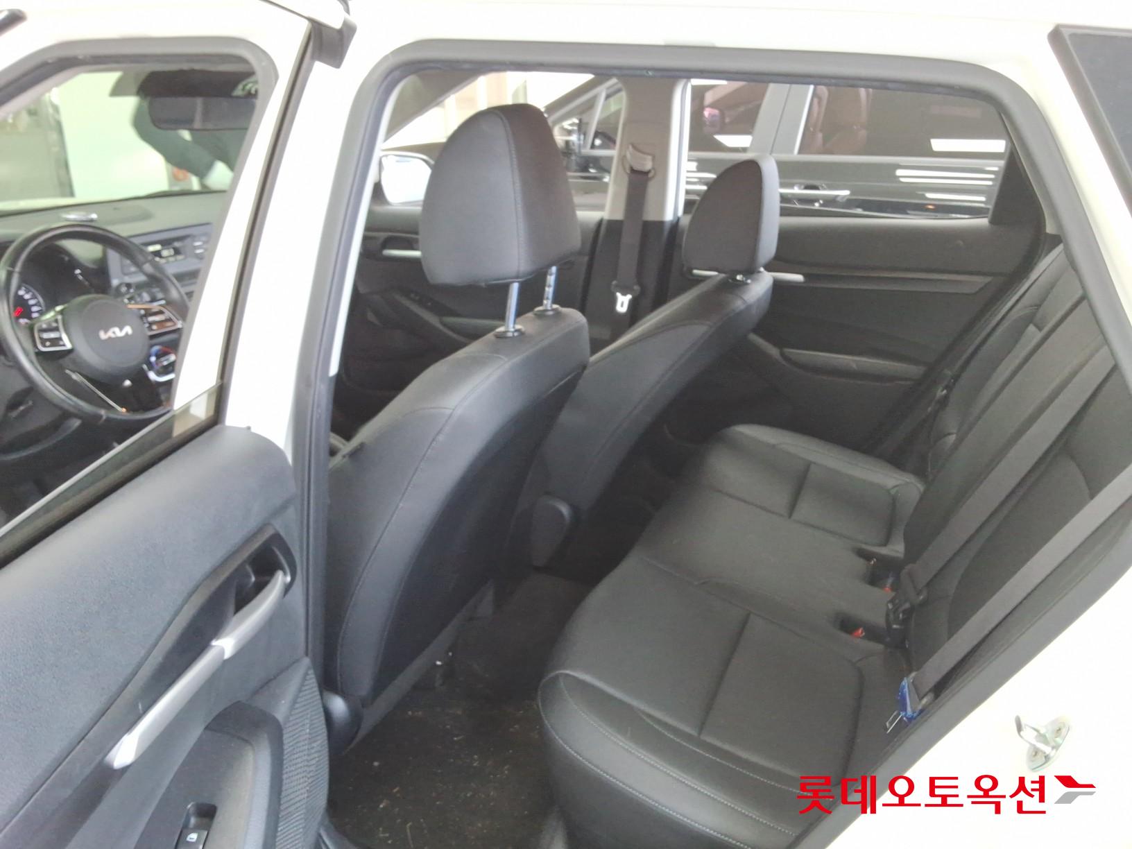 Kia Seltos 2022 - Image 37