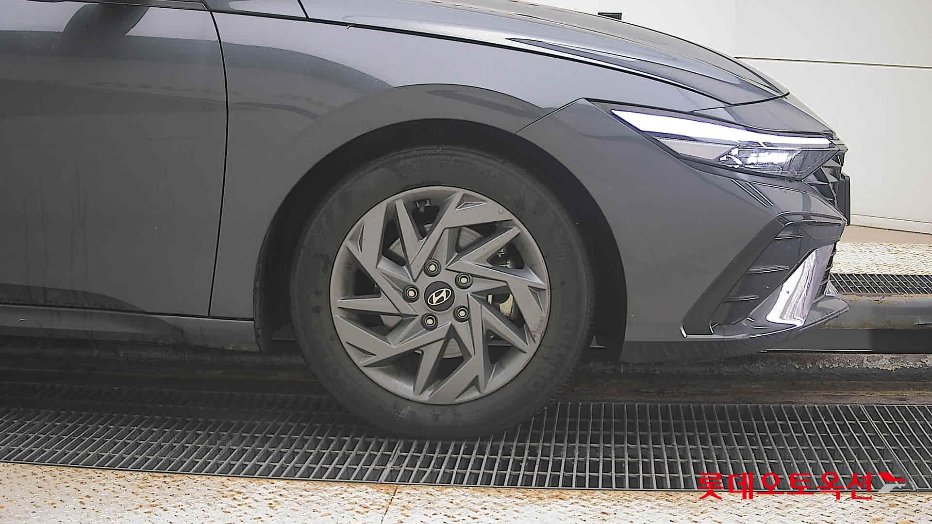 Hyundai Avante id 3471607 из Кореи 23