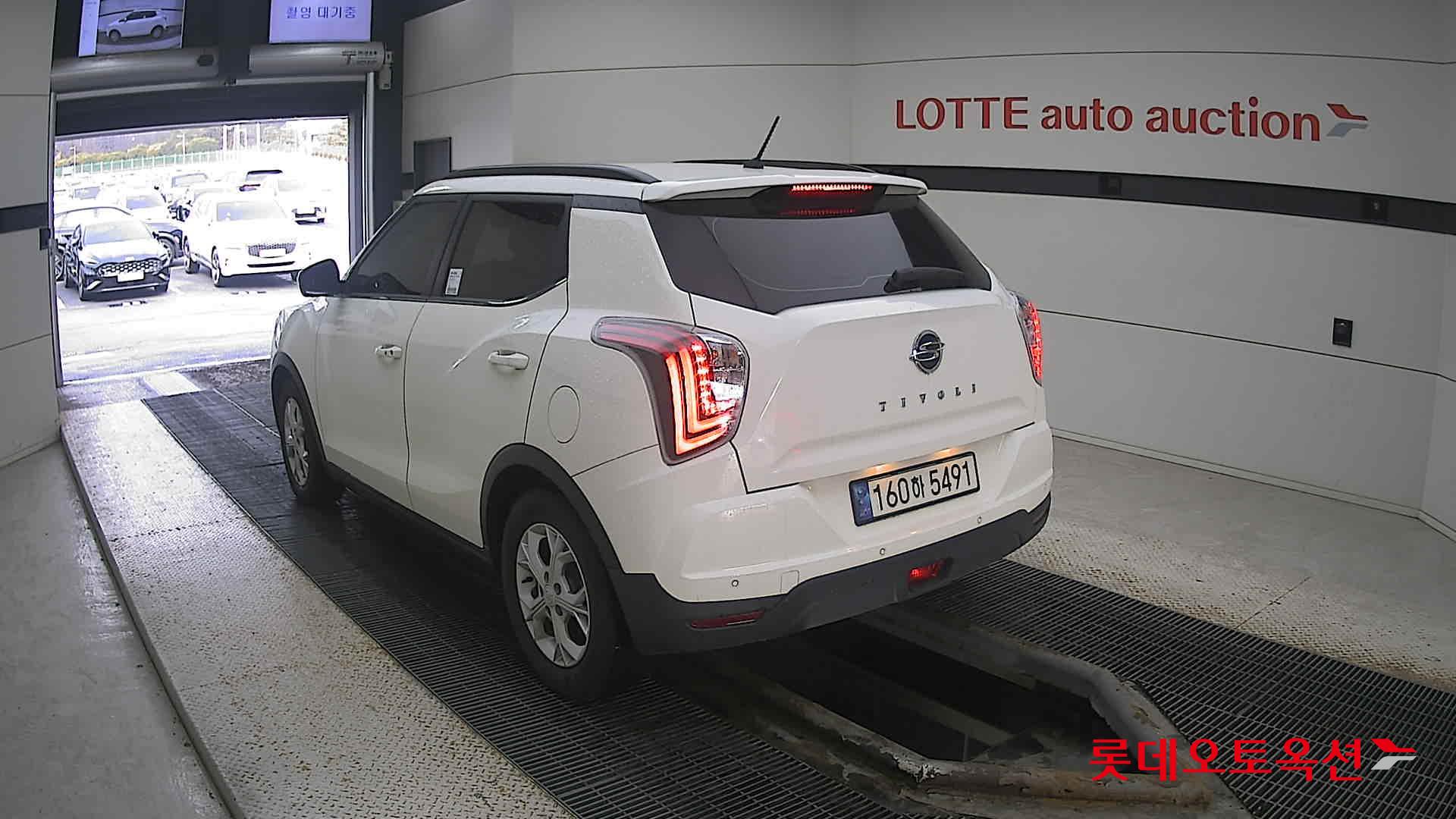 SsangYong Tivoli 2022 Grand White из Кореи, фото 6