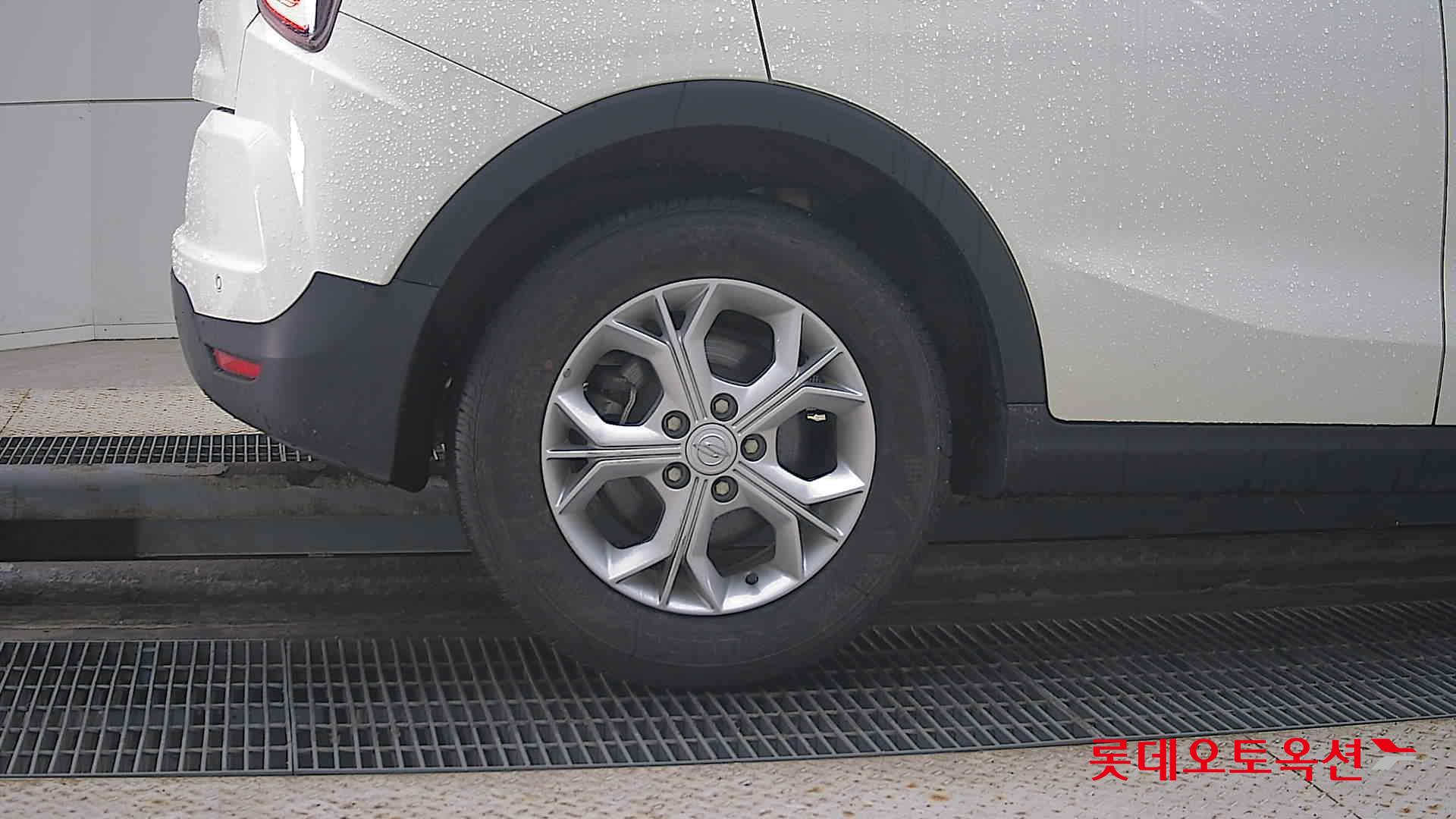 SsangYong Tivoli id 3471591 из Кореи 24