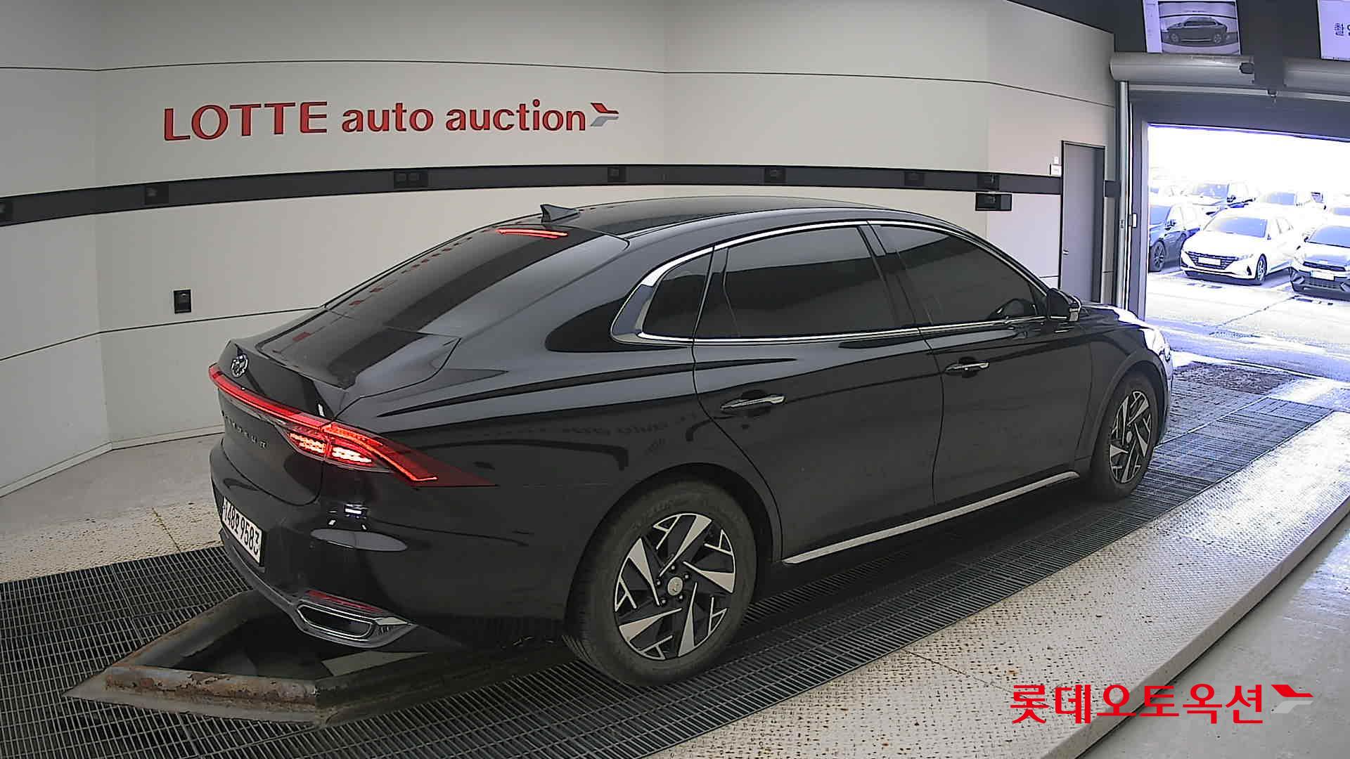 Hyundai Grandeur Hybrid id 3436588 из Кореи 19