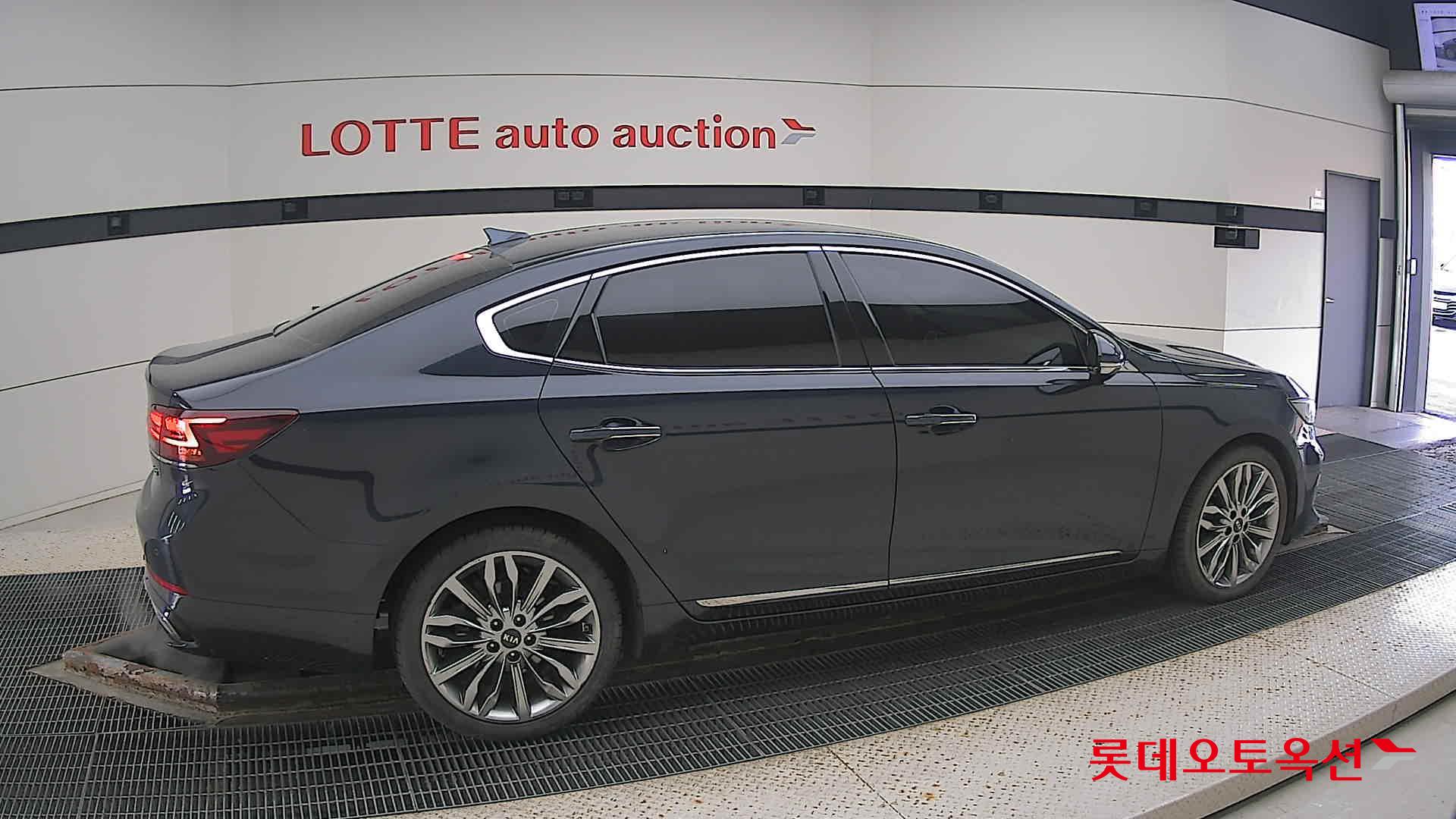 Kia K7 id 3441798 из Кореи 18