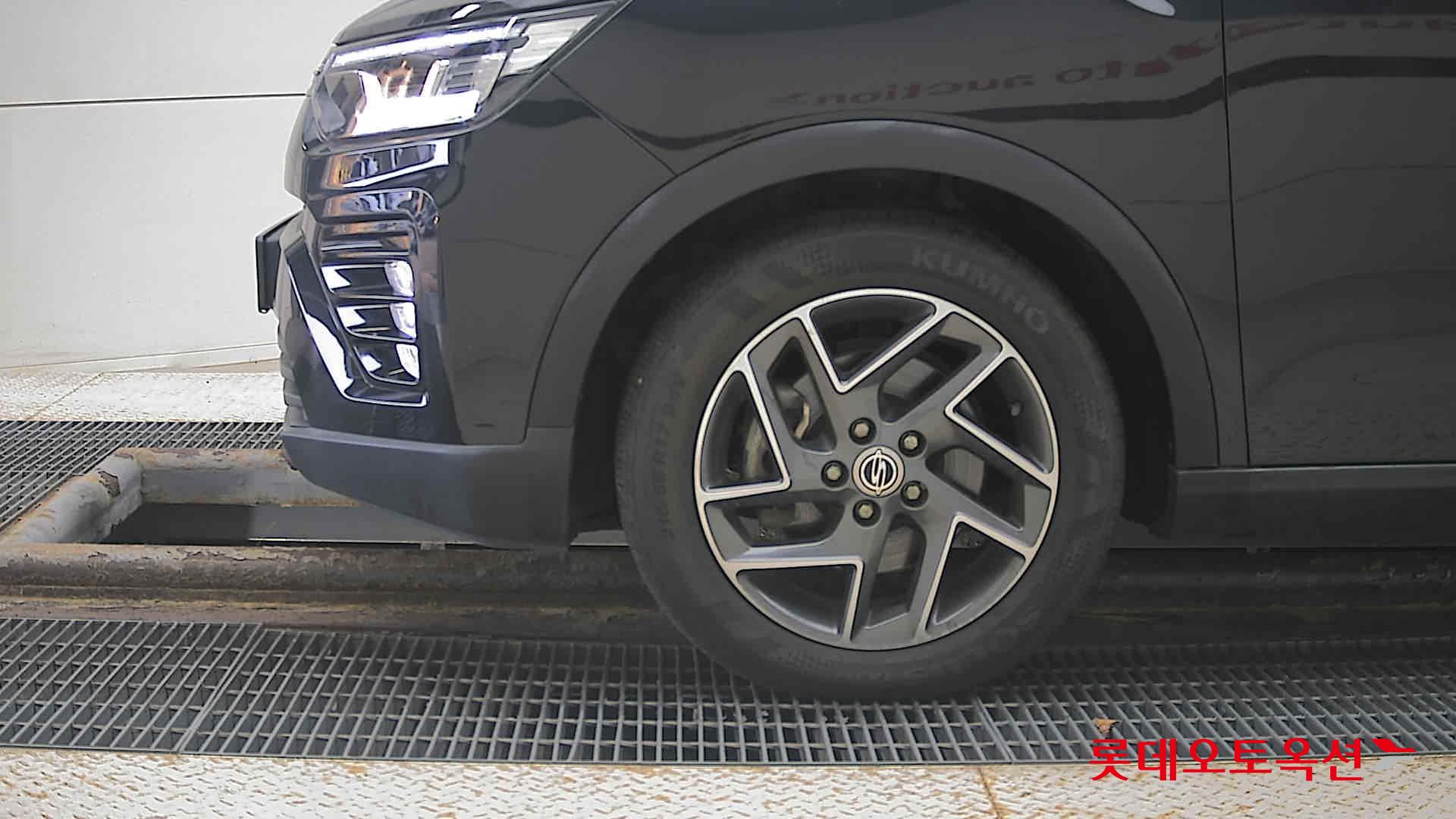 SsangYong Tivoli id 3436691 из Кореи 21