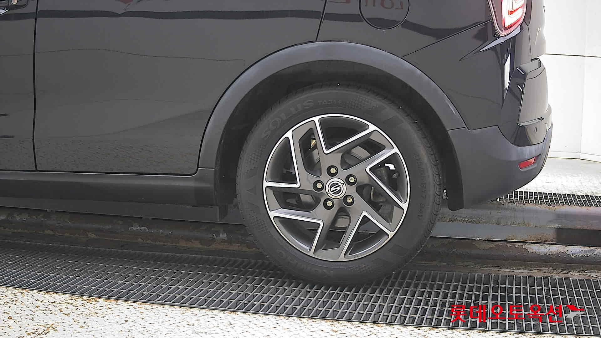 SsangYong Tivoli id 3436691 из Кореи 22