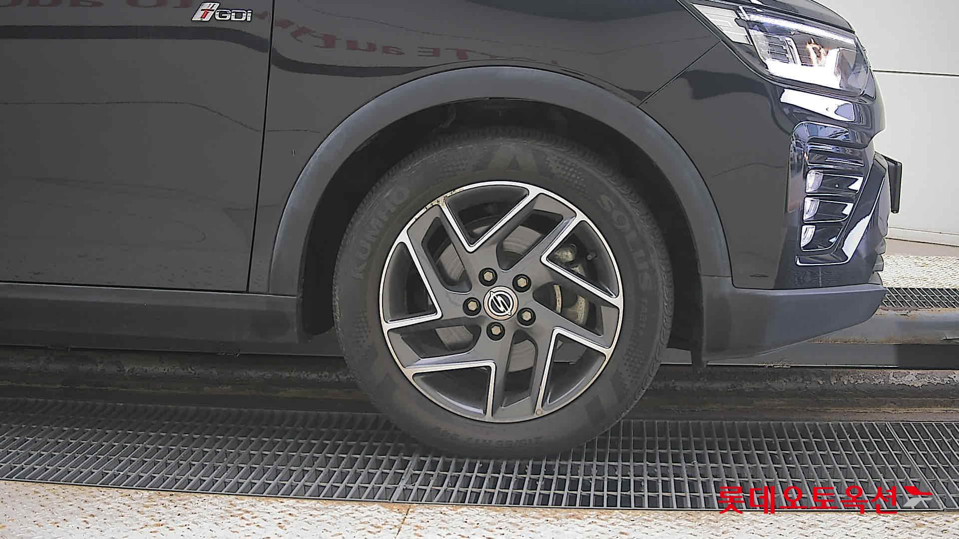 SsangYong Tivoli id 3436691 из Кореи 23