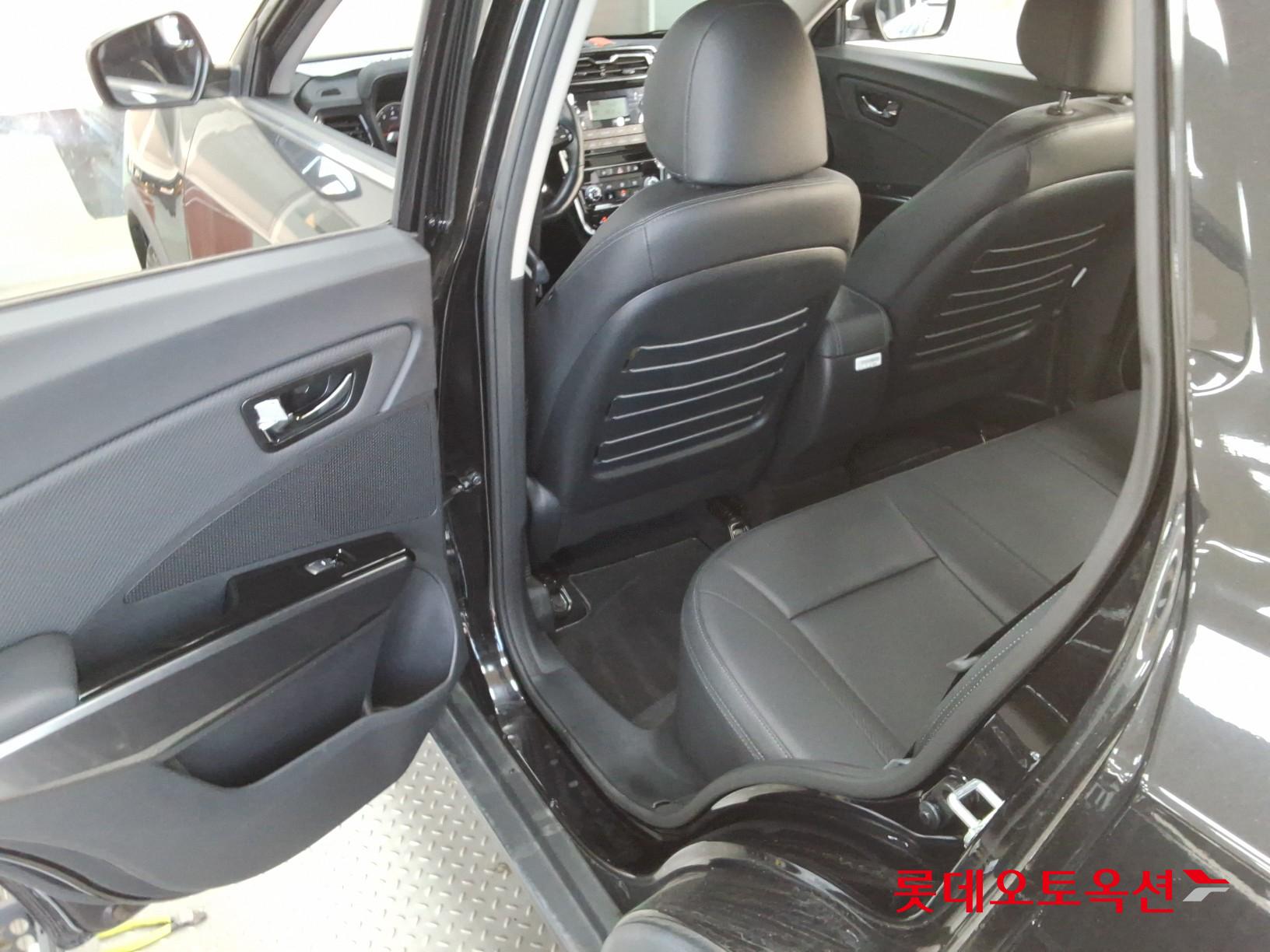 SsangYong Tivoli id 3436691 из Кореи 35