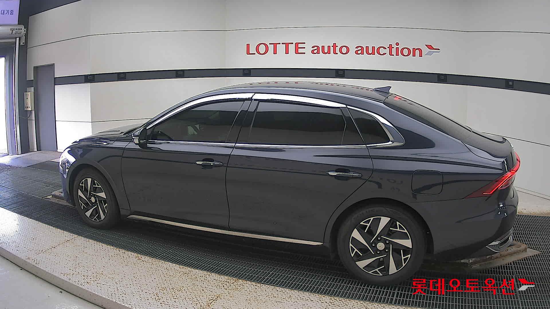 Hyundai Grandeur Hybrid id 3436575 из Кореи 11