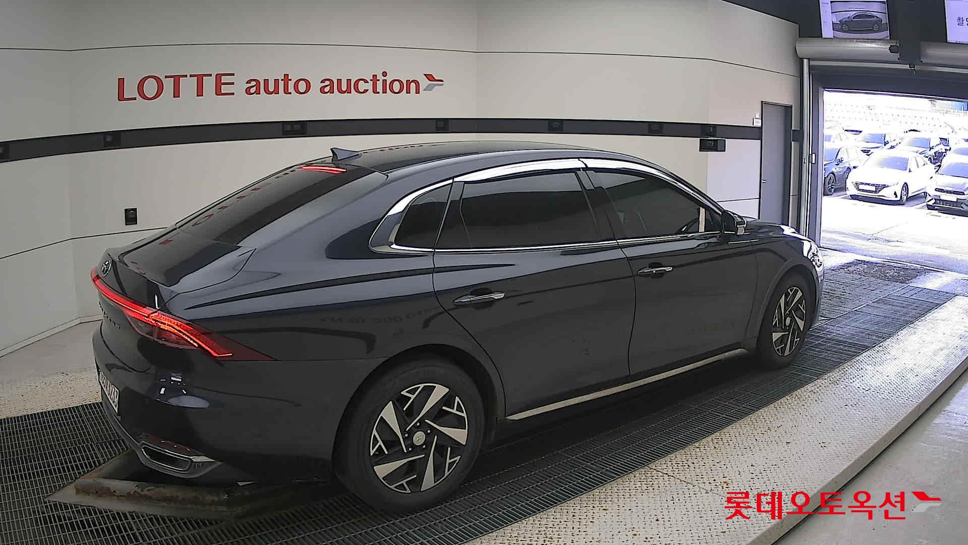 Hyundai Grandeur Hybrid id 3436575 из Кореи 19