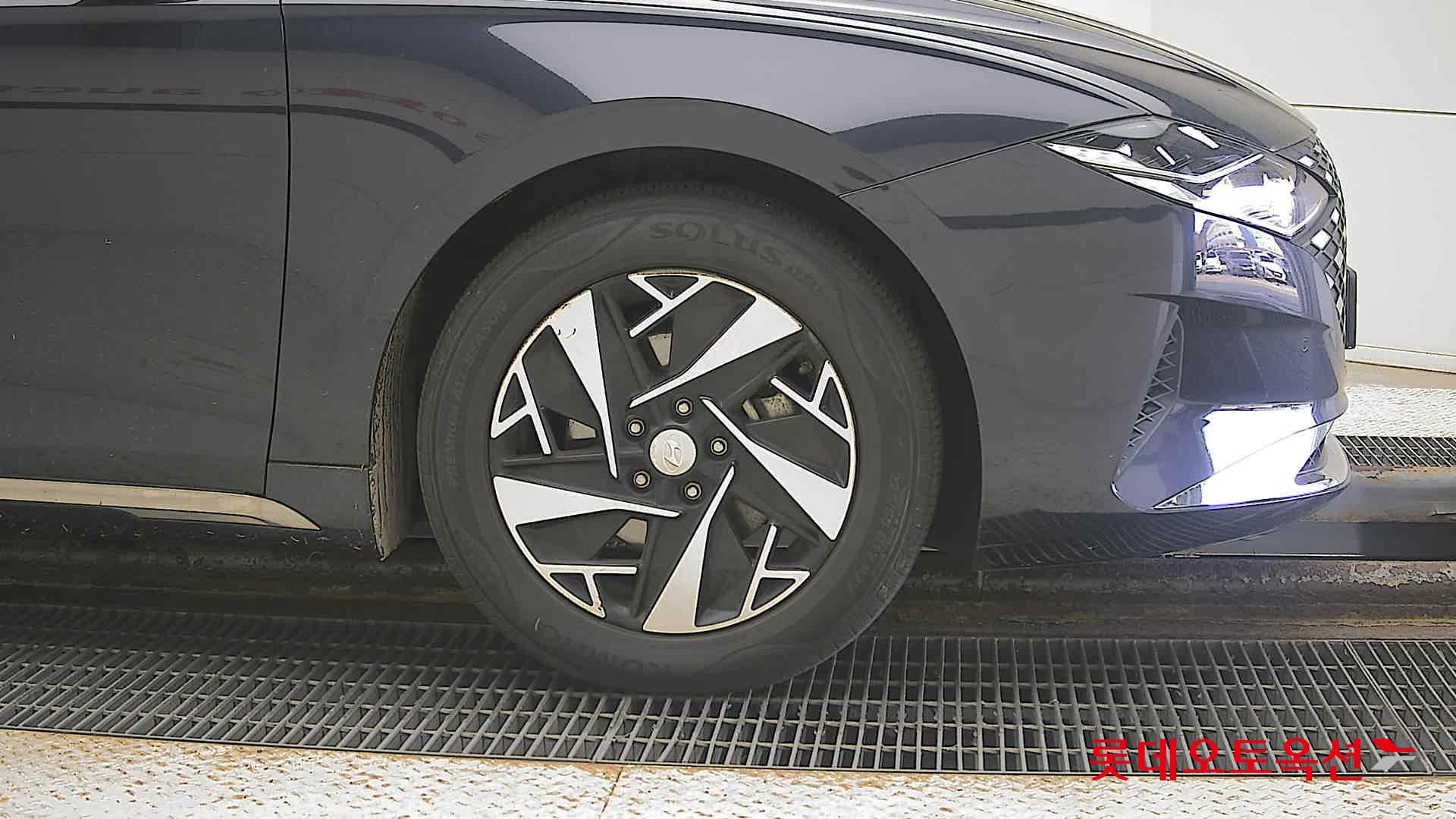 Hyundai Grandeur Hybrid id 3436575 из Кореи 23