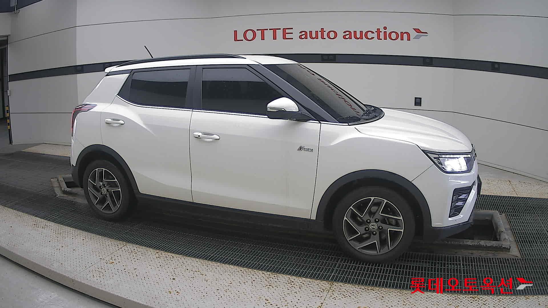 SsangYong Tivoli id 3471594 из Кореи 17