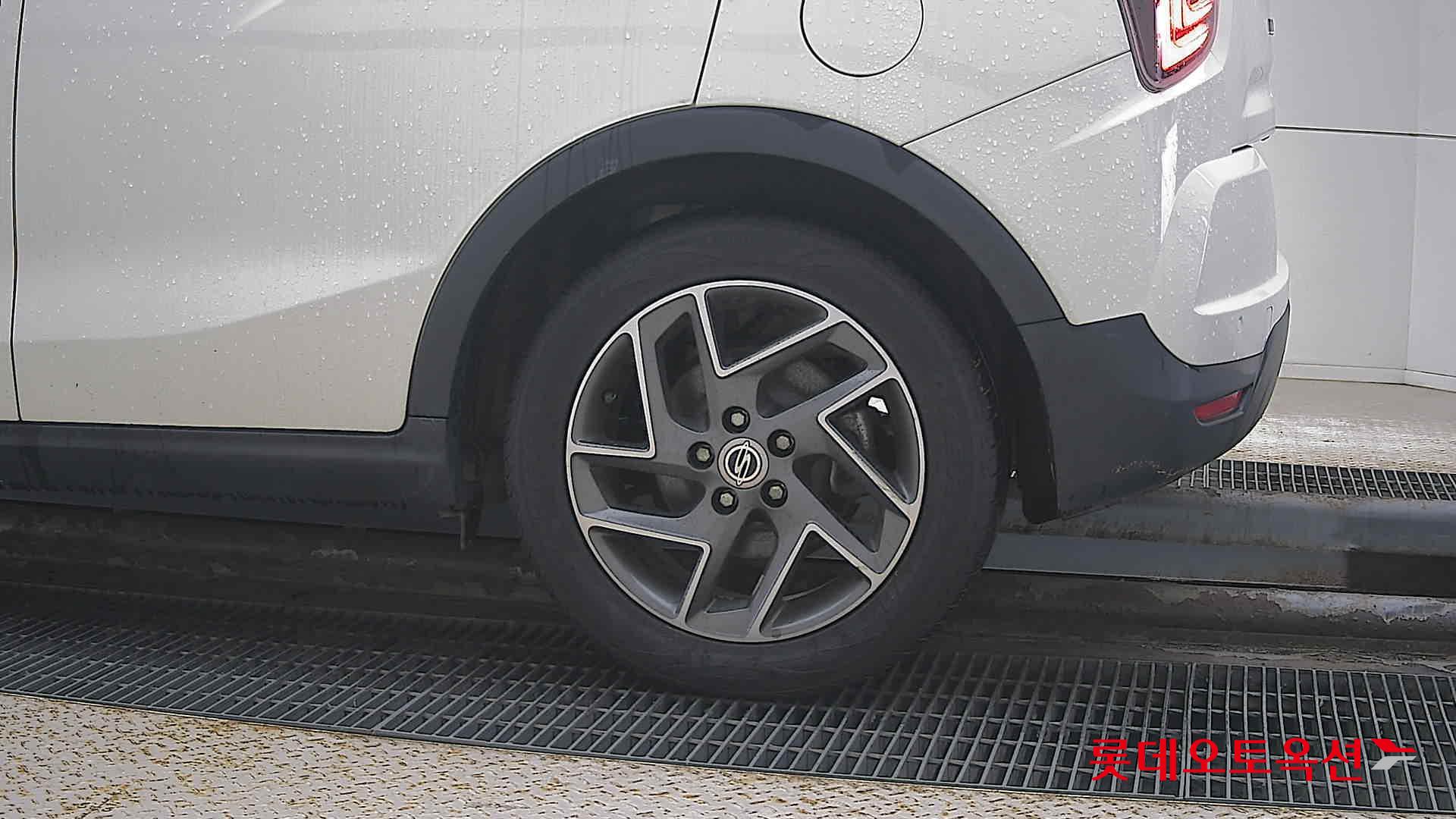 SsangYong Tivoli id 3471594 из Кореи 22