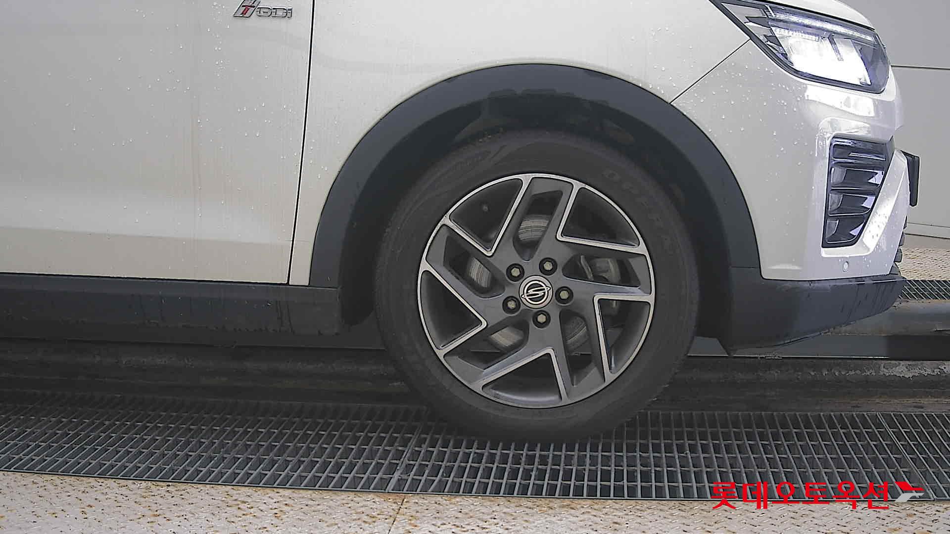 SsangYong Tivoli id 3471594 из Кореи 23