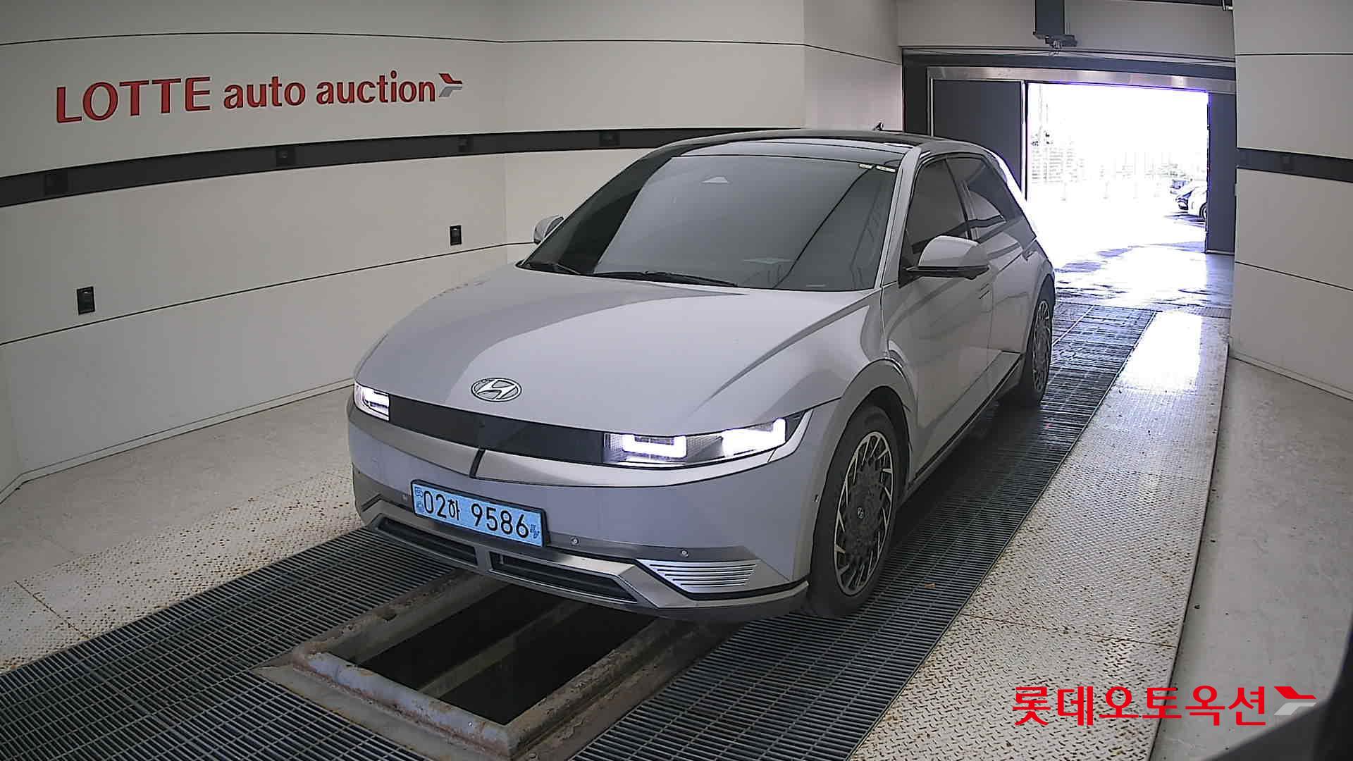 Hyundai IONIQ 5 2022 Cyber Grey Metallic из Кореи