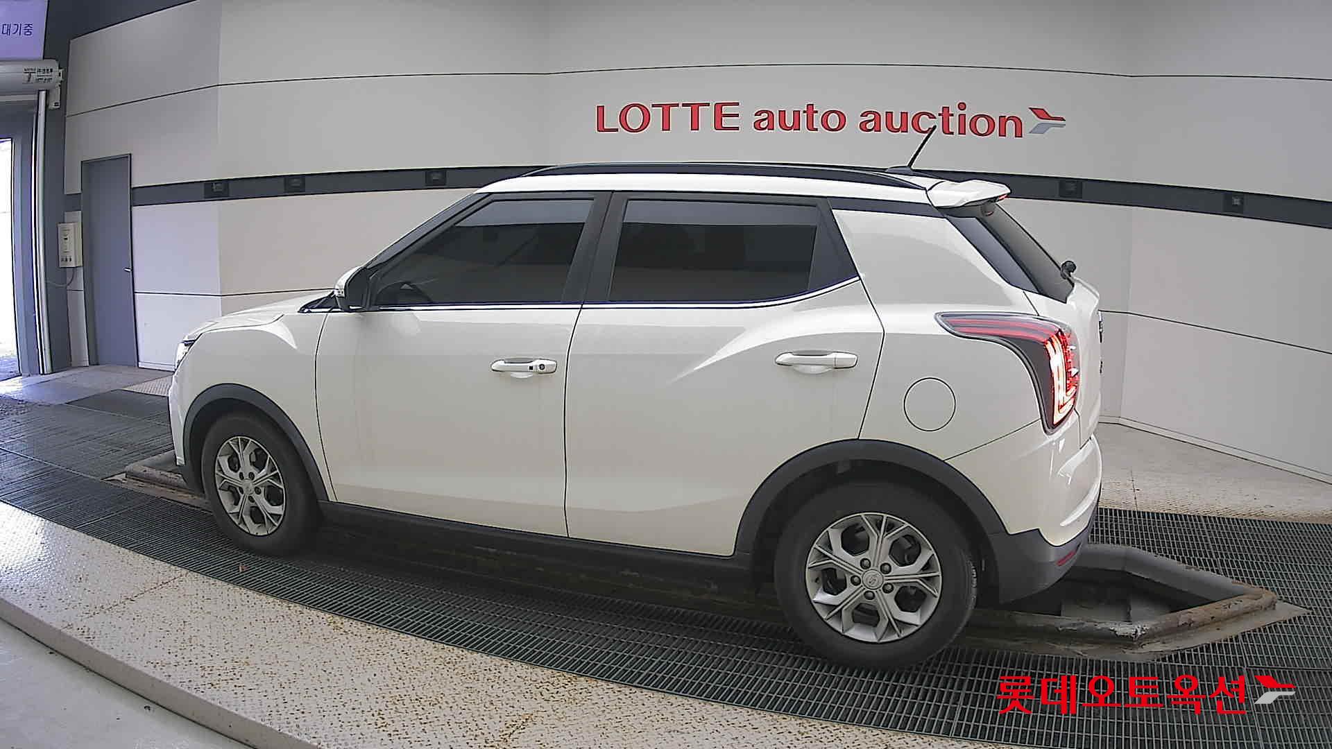 SsangYong Tivoli id 3436688 из Кореи 11