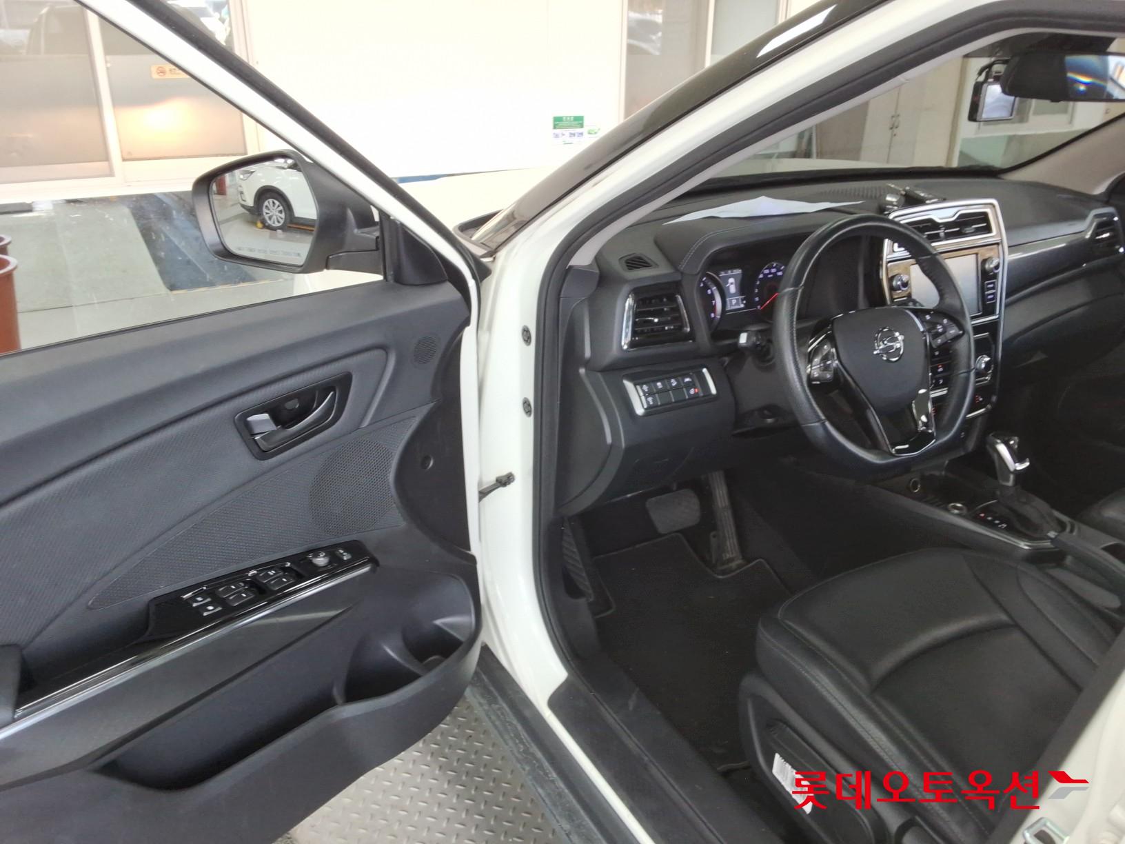 SsangYong Tivoli id 3436688 из Кореи 35