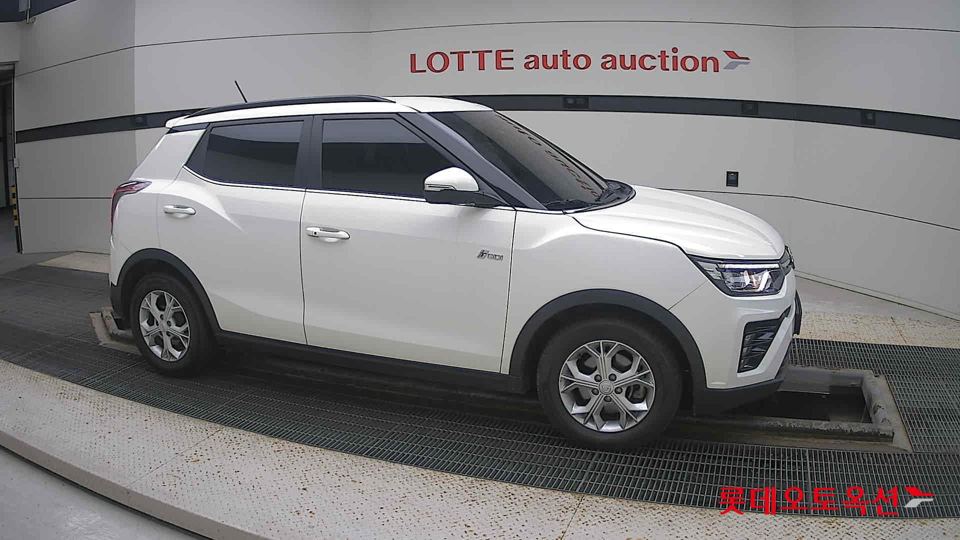 SsangYong Tivoli id 3436684 из Кореи 17