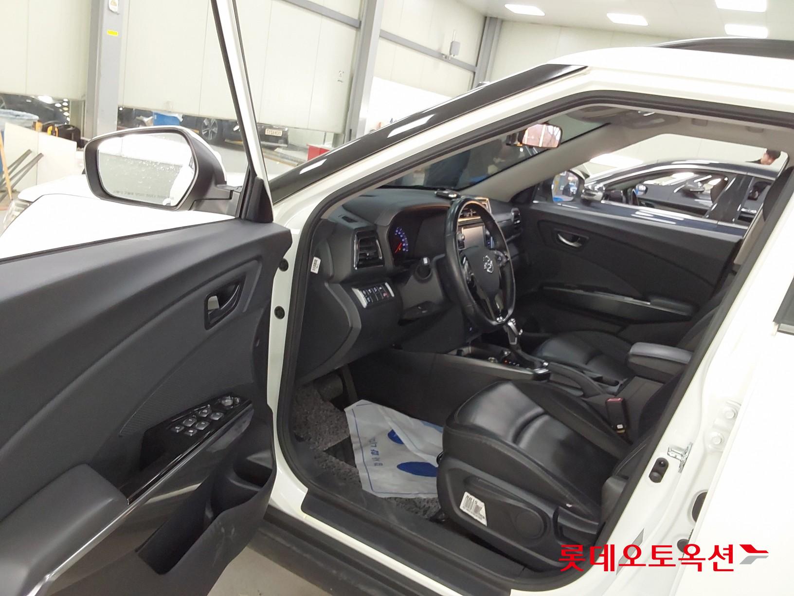 SsangYong Tivoli id 3436684 из Кореи 35