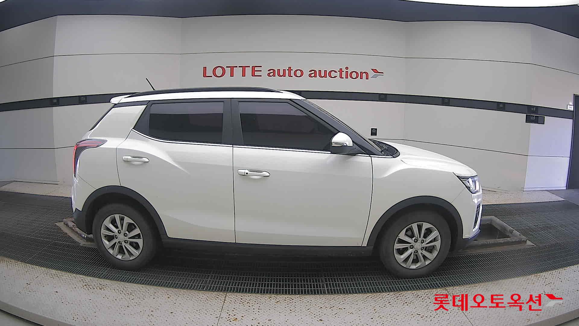 SsangYong Tivoli 2021 Grand White из Кореи, фото 3