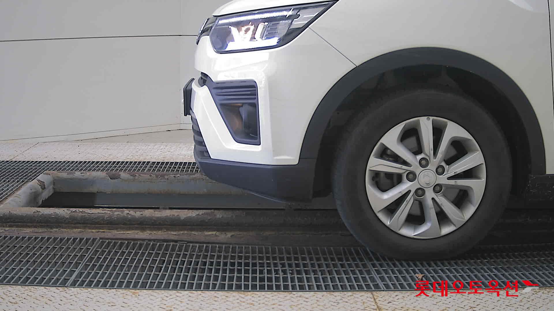 SsangYong Tivoli id 3441828 из Кореи 21