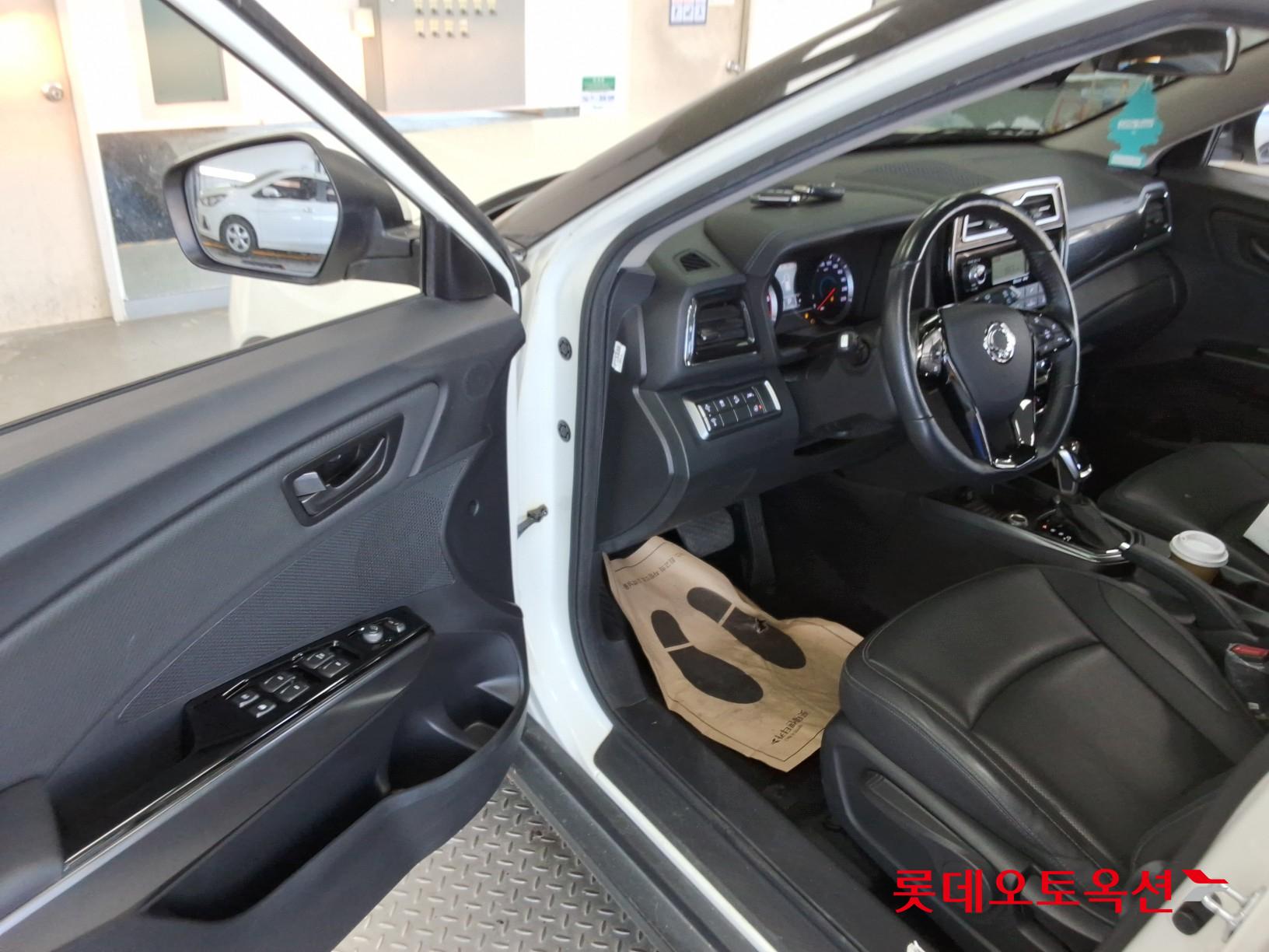 SsangYong Tivoli id 3441828 из Кореи 35