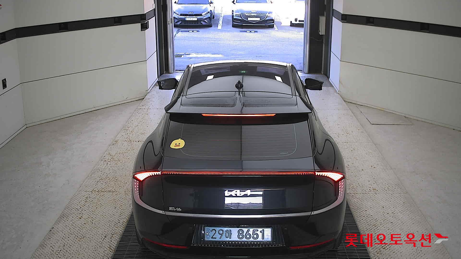 Kia EV6 2022 Gravity Blue из Кореи, фото 5