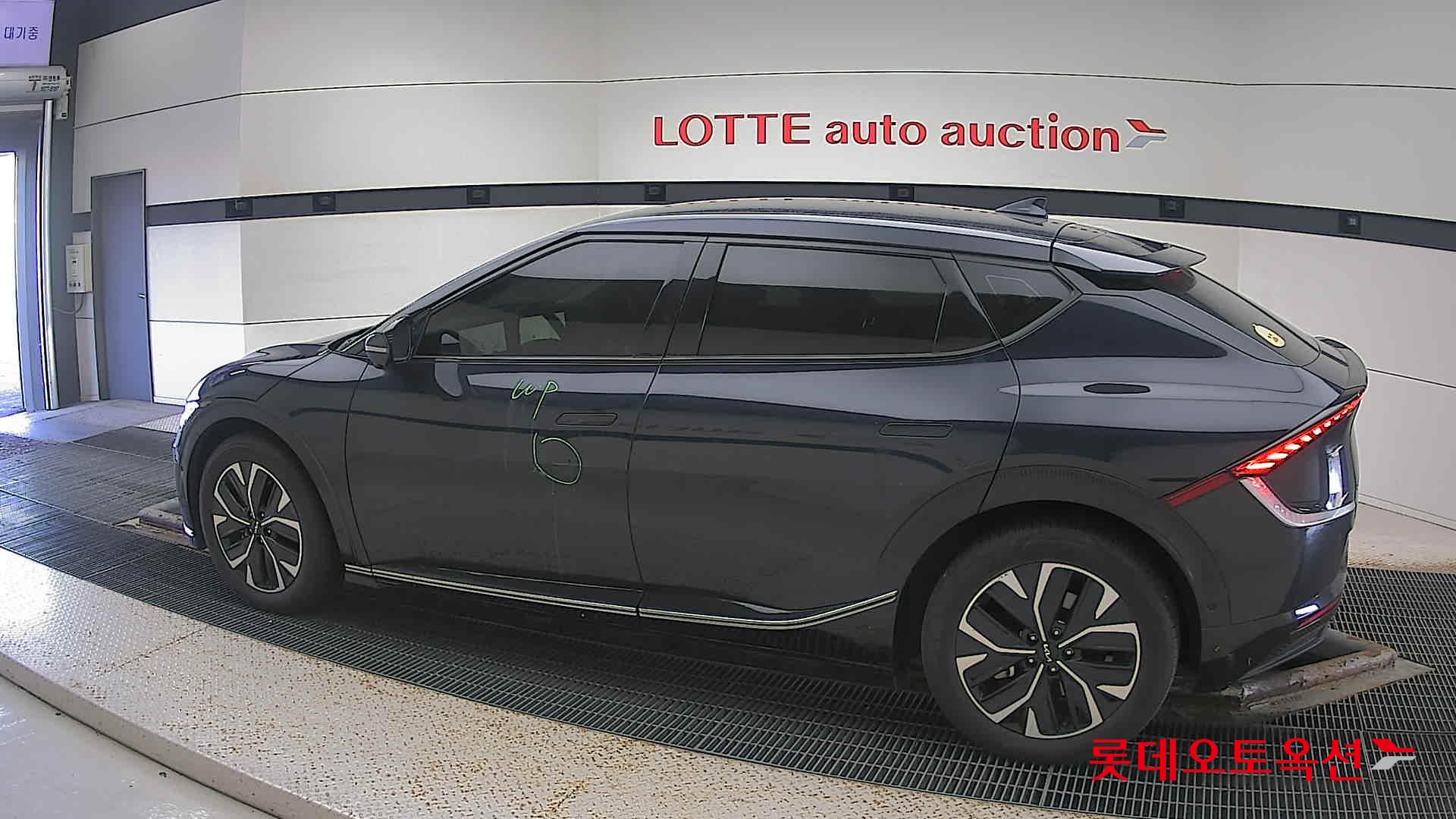 Kia EV6 id 3446764 из Кореи 11