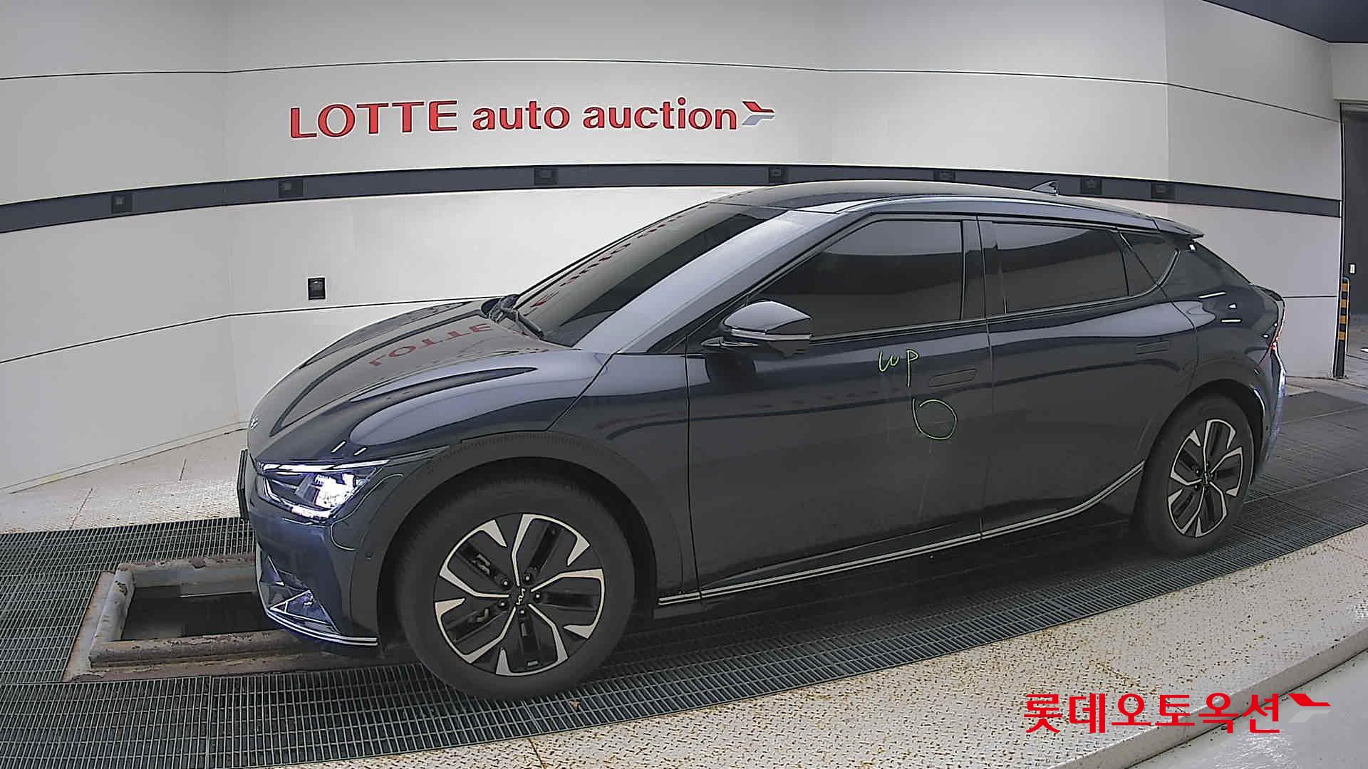 Kia EV6 id 3446764 из Кореи 12