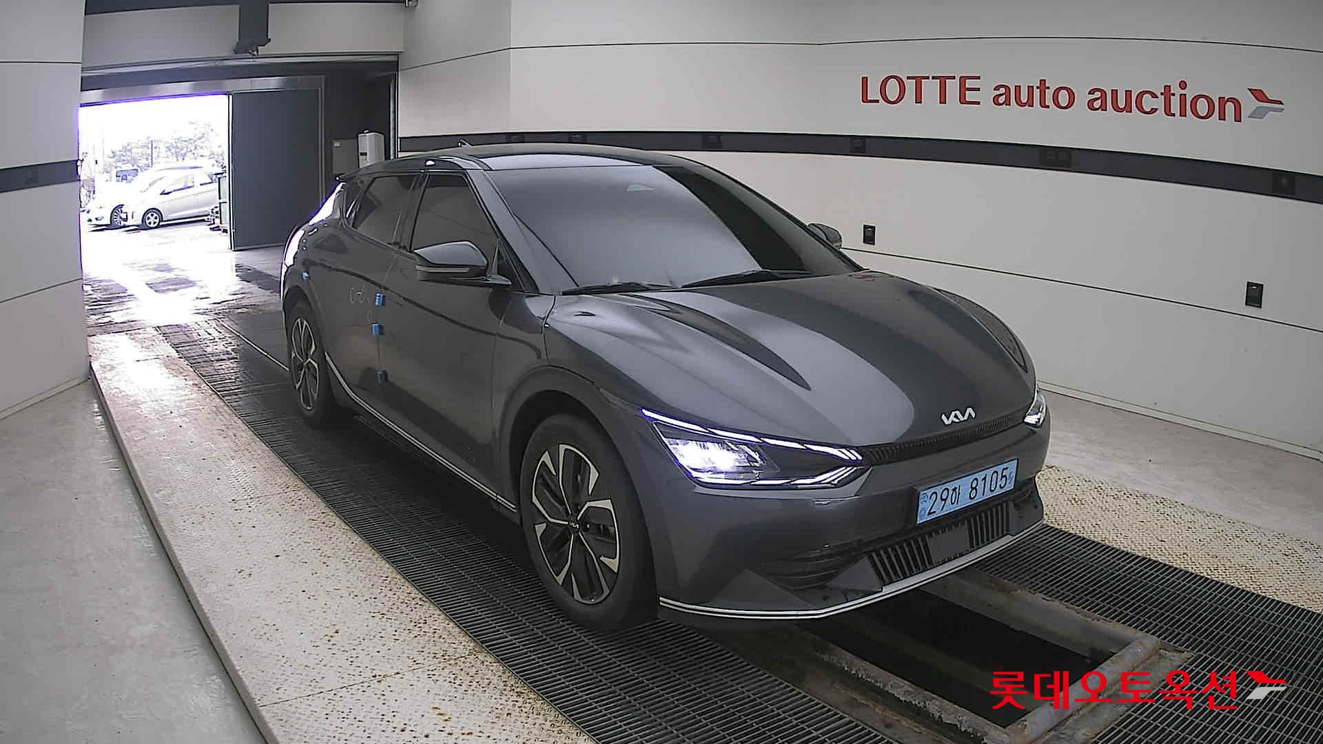 Kia EV6 2022 Interstellagray из Кореи, фото 2