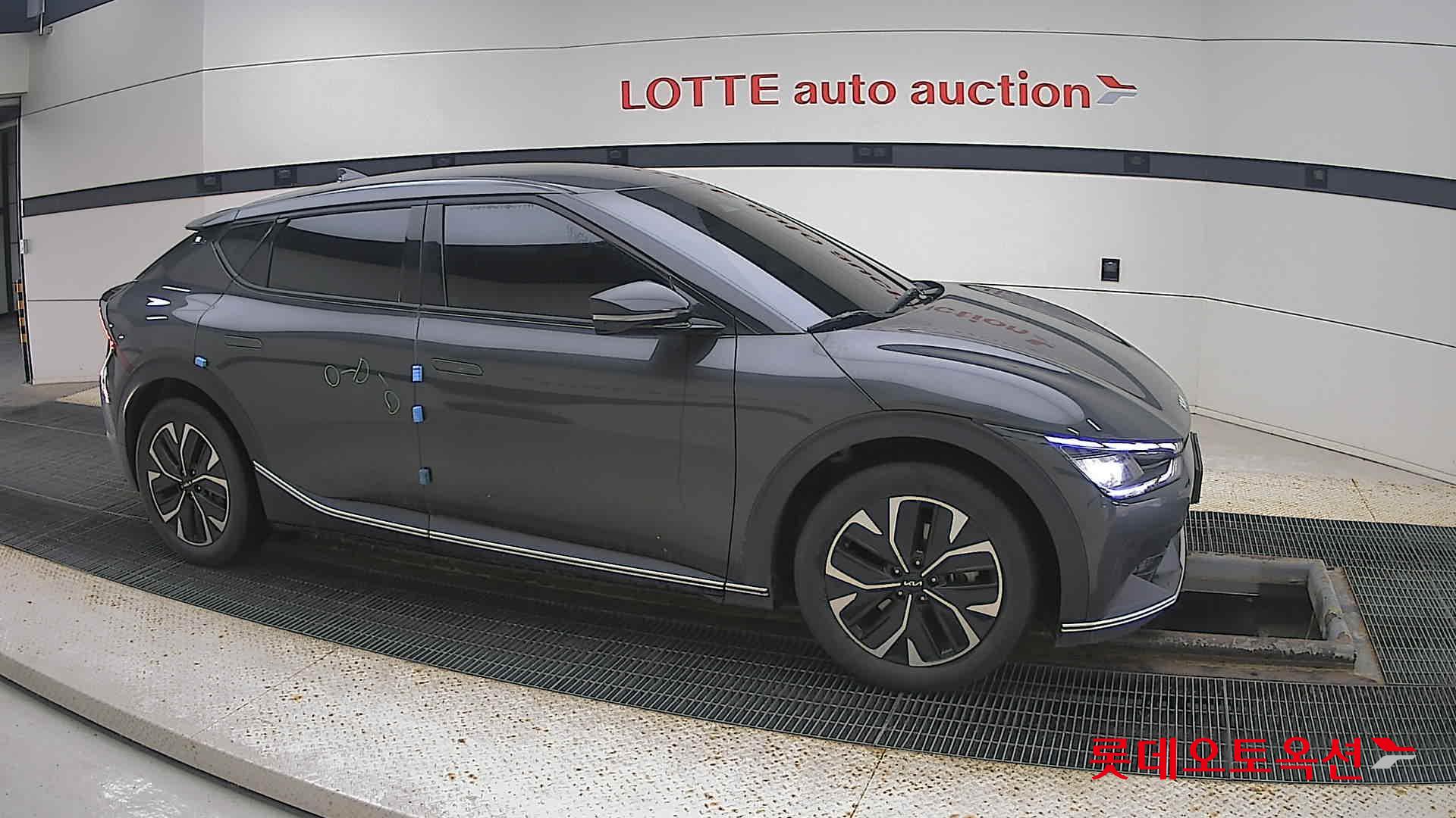 Kia EV6 id 3471525 из Кореи 17