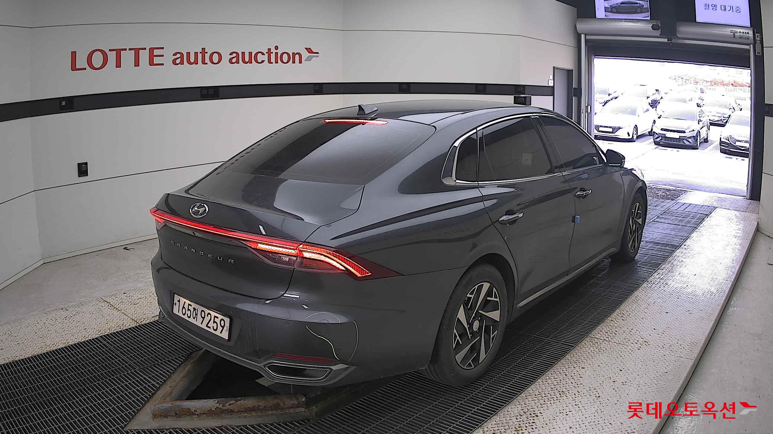 Hyundai Grandeur Hybrid 2022 Nocturne Grey Metallic из Кореи, фото 4