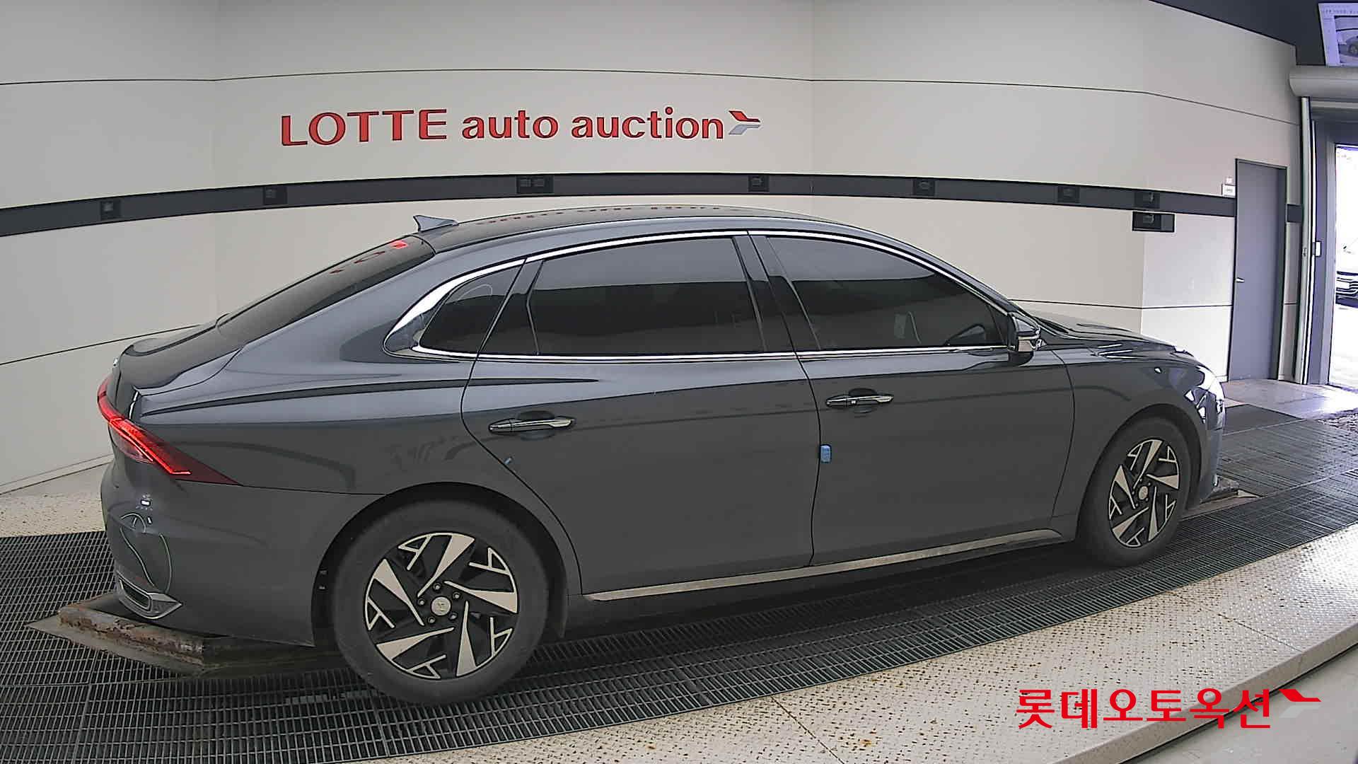 Hyundai Grandeur Hybrid id 3441753 из Кореи 18