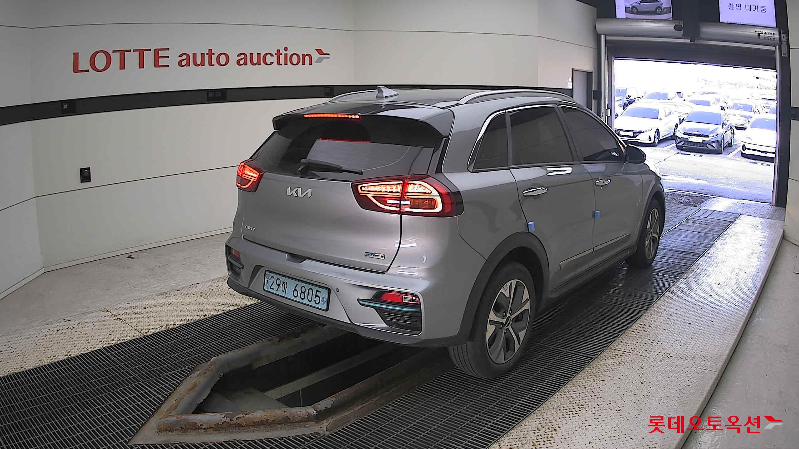 Kia Niro EV 2022 Steelgray из Кореи, фото 4