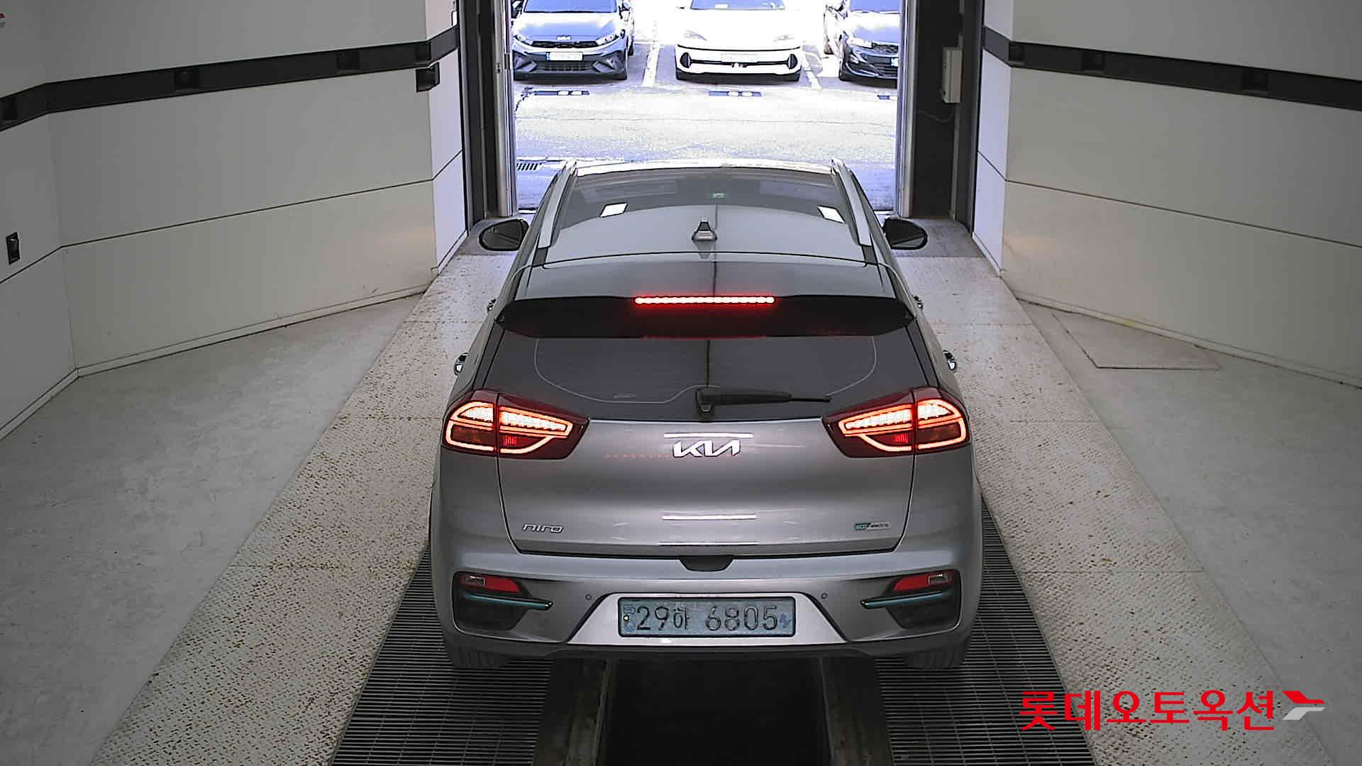 Kia Niro EV 2022 Steelgray из Кореи, фото 5