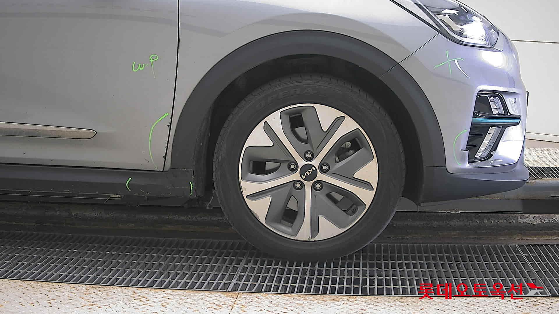 Kia Niro EV id 3436648 из Кореи 23