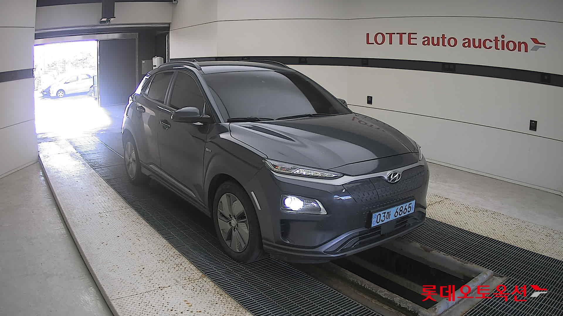Hyundai KONA Electric 2019 Dark Knight из Кореи, фото 2