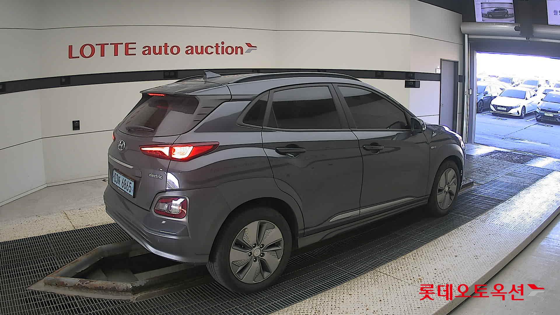 Hyundai KONA Electric id 3446716 из Кореи 19