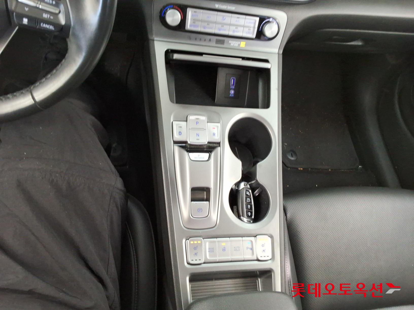 Hyundai KONA Electric id 3446716 из Кореи 31